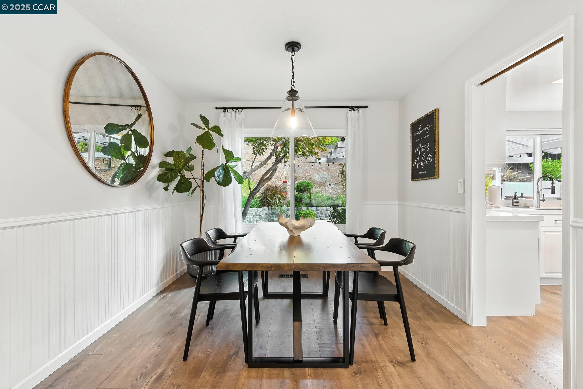 Detail Gallery Image 10 of 47 For 116 Rosemont Ct, Walnut Creek,  CA 94597 - 3 Beds | 2/1 Baths