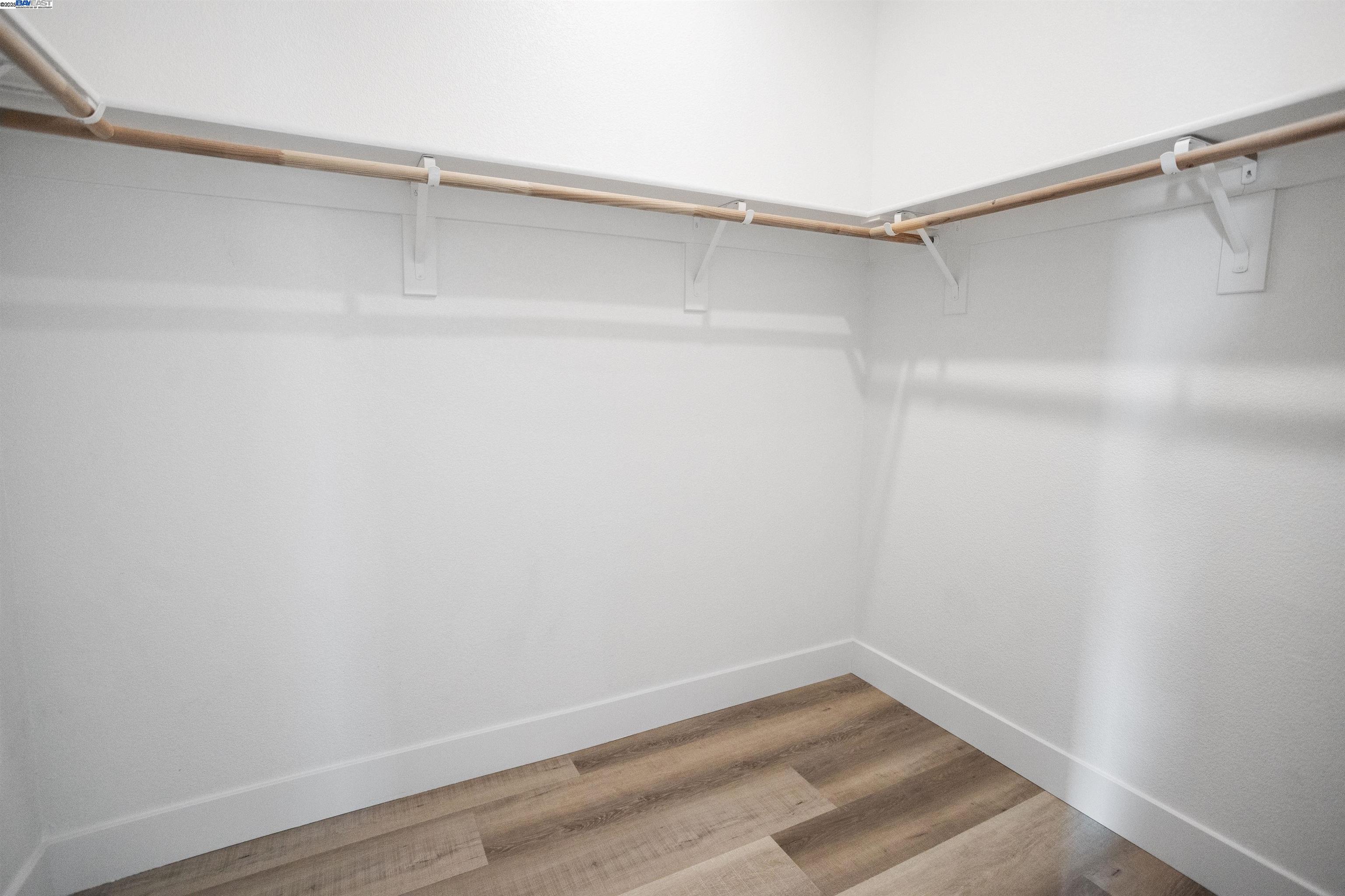 Detail Gallery Image 19 of 41 For 251 E Wrigleys Ave, Mountain House,  CA 95391-8284 - 4 Beds | 3/1 Baths