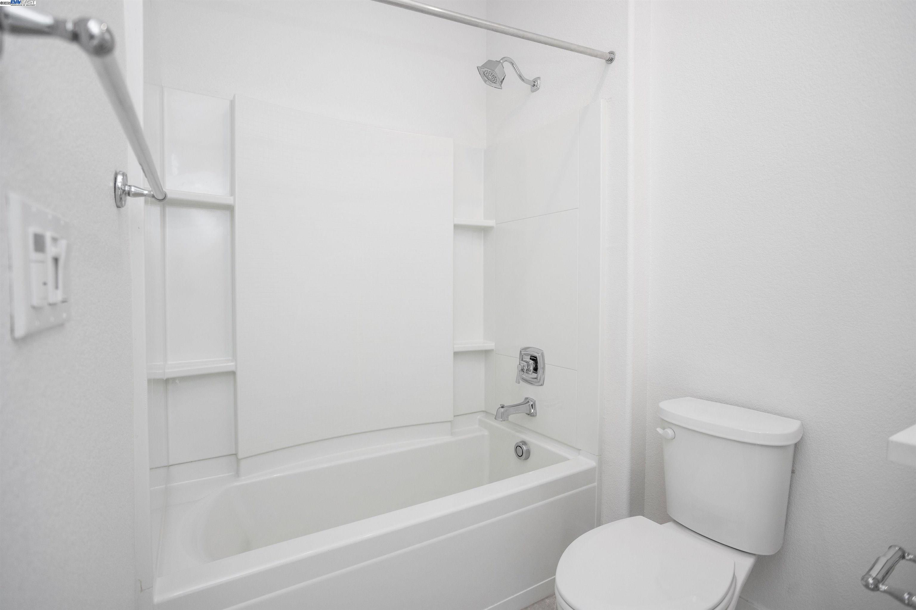 Detail Gallery Image 25 of 41 For 251 E Wrigleys Ave, Mountain House,  CA 95391-8284 - 4 Beds | 3/1 Baths