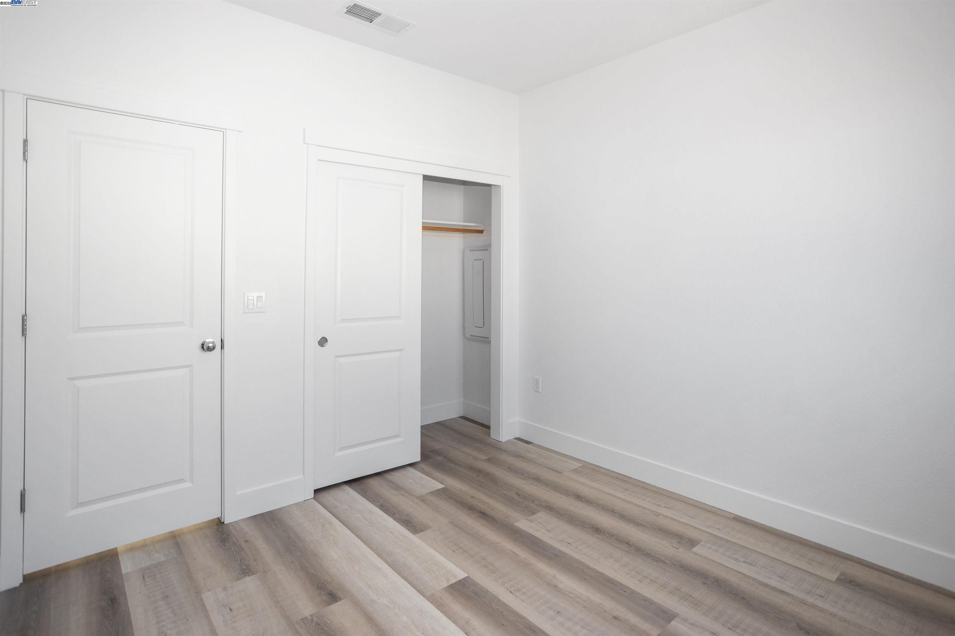 Detail Gallery Image 35 of 41 For 251 E Wrigleys Ave, Mountain House,  CA 95391-8284 - 4 Beds | 3/1 Baths