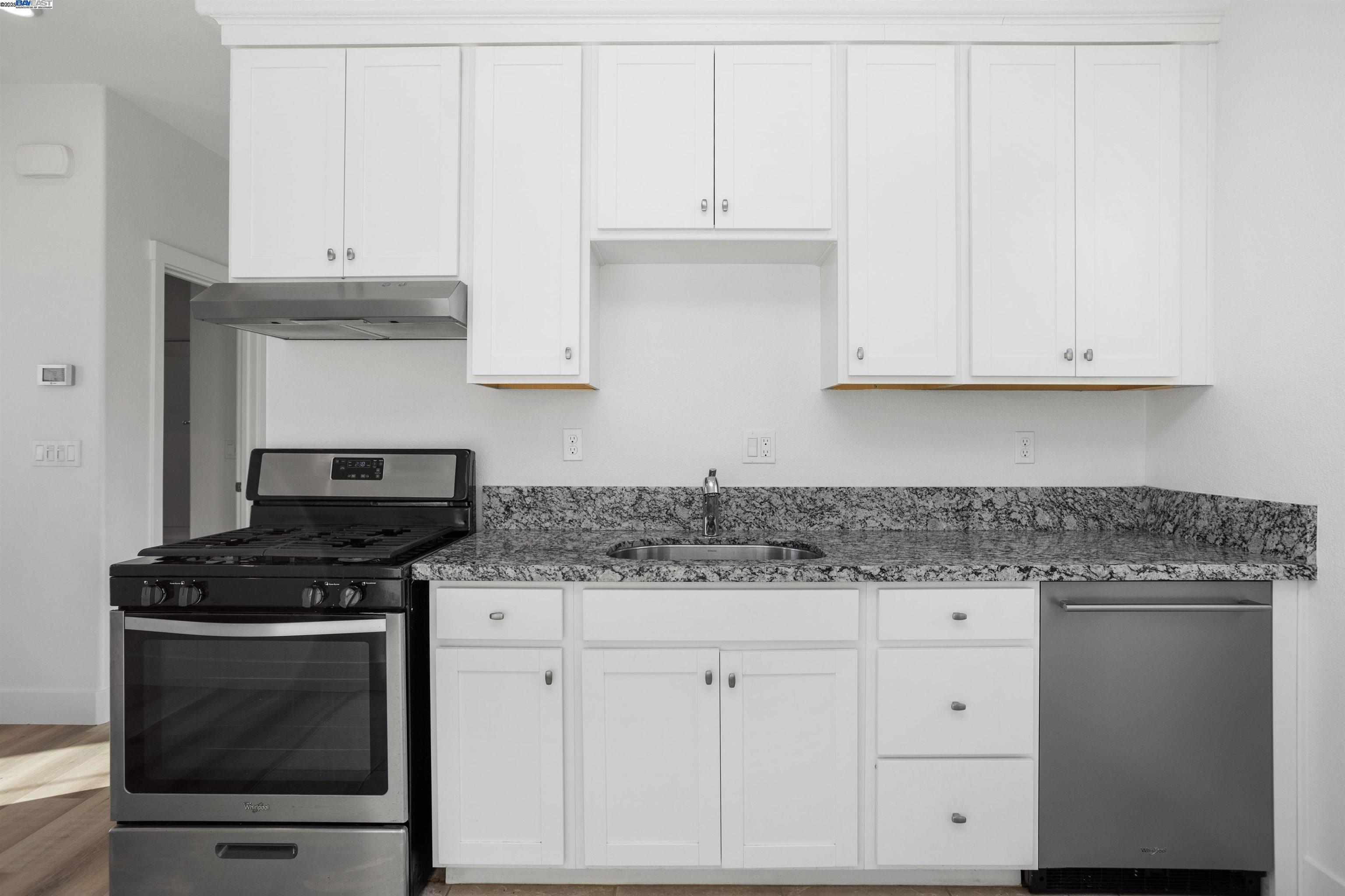 Detail Gallery Image 37 of 41 For 251 E Wrigleys Ave, Mountain House,  CA 95391-8284 - 4 Beds | 3/1 Baths