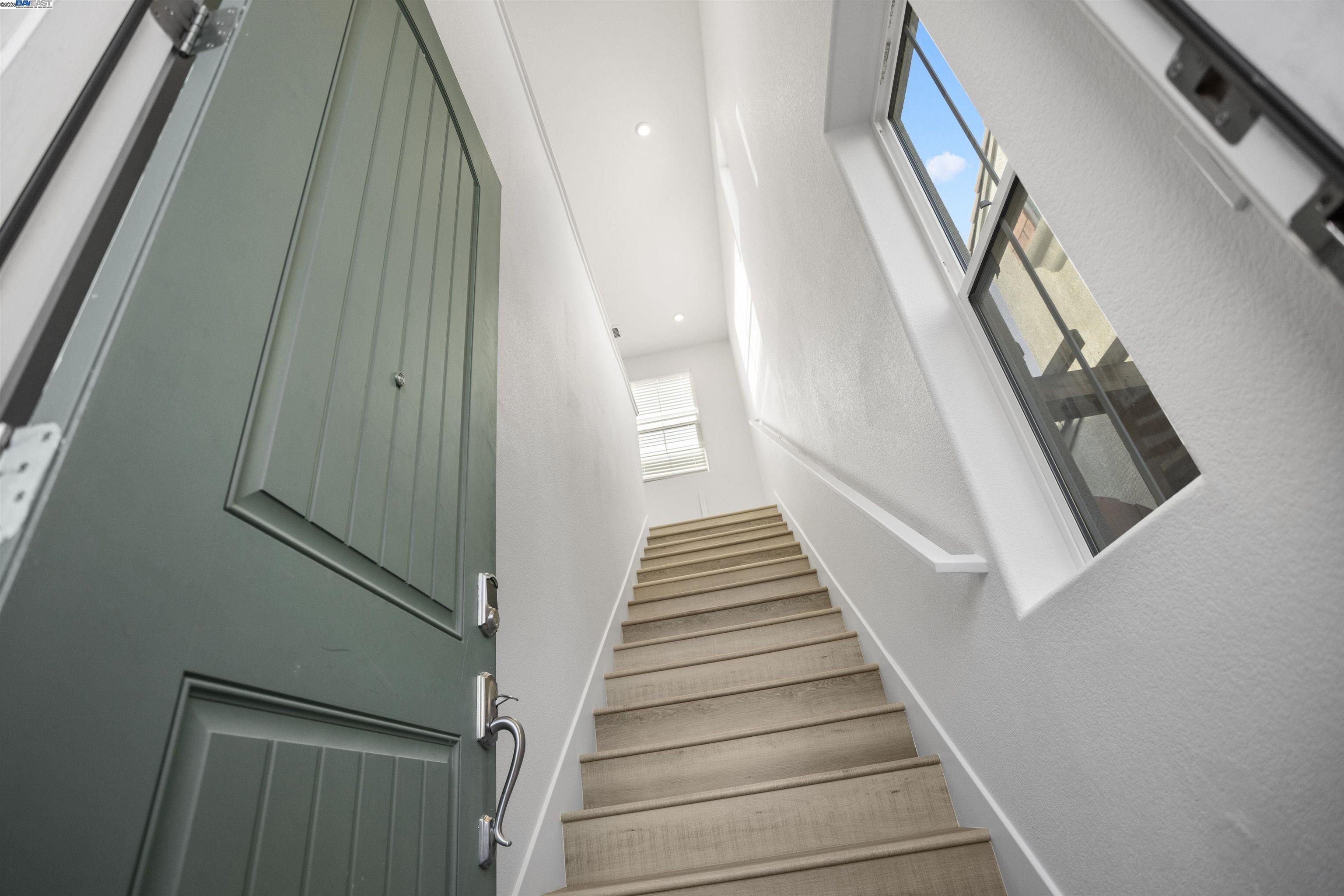 Detail Gallery Image 41 of 41 For 251 E Wrigleys Ave, Mountain House,  CA 95391-8284 - 4 Beds | 3/1 Baths