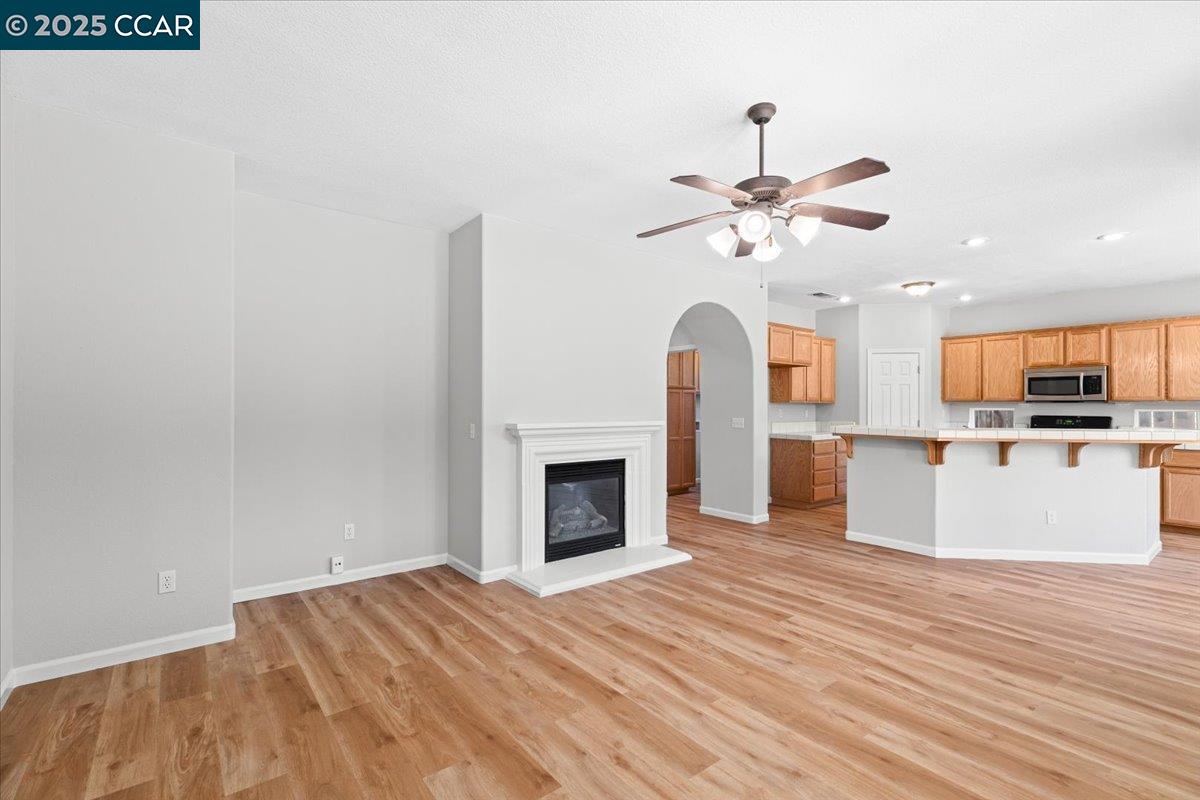 Detail Gallery Image 18 of 60 For 4540 Sunny Oak Dr, Turlock,  CA 95382 - 4 Beds | 2/1 Baths