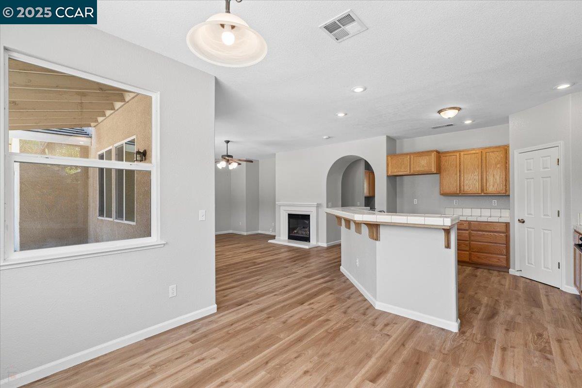 Detail Gallery Image 20 of 60 For 4540 Sunny Oak Dr, Turlock,  CA 95382 - 4 Beds | 2/1 Baths