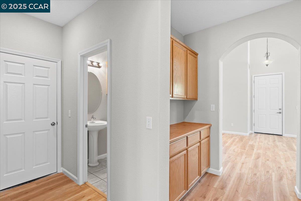 Detail Gallery Image 29 of 60 For 4540 Sunny Oak Dr, Turlock,  CA 95382 - 4 Beds | 2/1 Baths