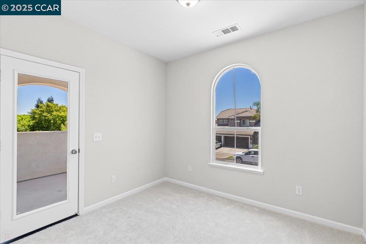 Detail Gallery Image 32 of 60 For 4540 Sunny Oak Dr, Turlock,  CA 95382 - 4 Beds | 2/1 Baths