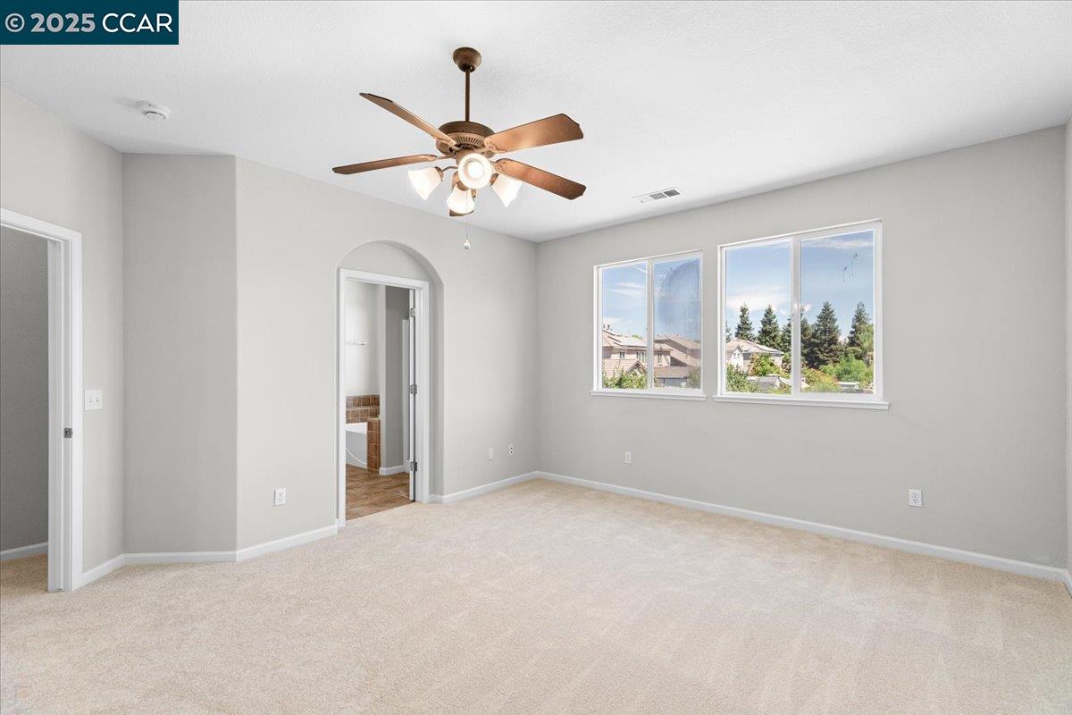 Detail Gallery Image 38 of 60 For 4540 Sunny Oak Dr, Turlock,  CA 95382 - 4 Beds | 2/1 Baths