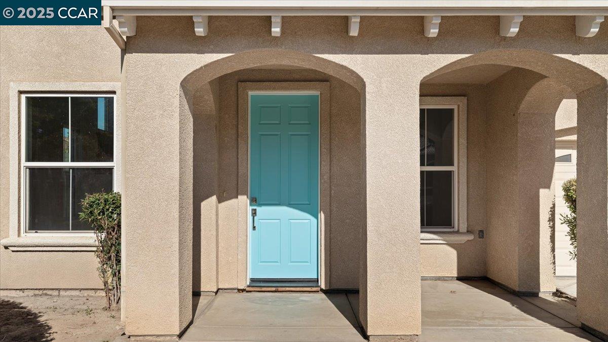 Detail Gallery Image 6 of 60 For 4540 Sunny Oak Dr, Turlock,  CA 95382 - 4 Beds | 2/1 Baths