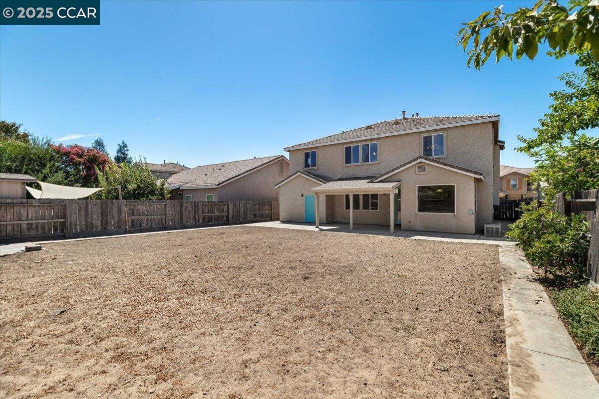 Detail Gallery Image 59 of 60 For 4540 Sunny Oak Dr, Turlock,  CA 95382 - 4 Beds | 2/1 Baths