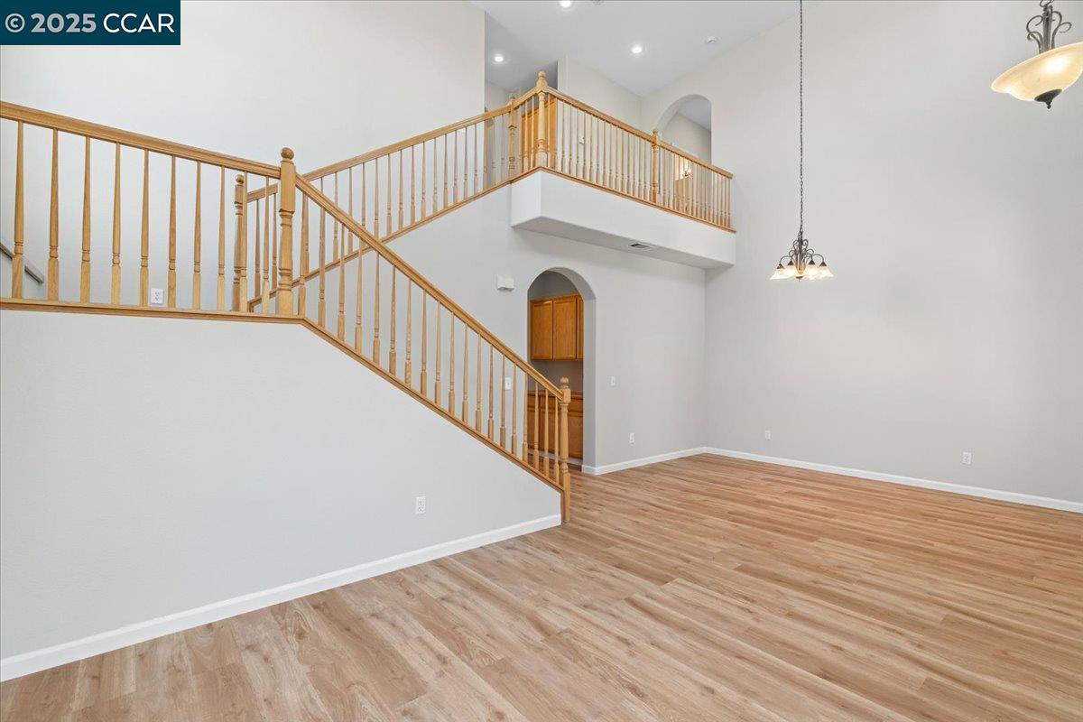 Detail Gallery Image 8 of 60 For 4540 Sunny Oak Dr, Turlock,  CA 95382 - 4 Beds | 2/1 Baths