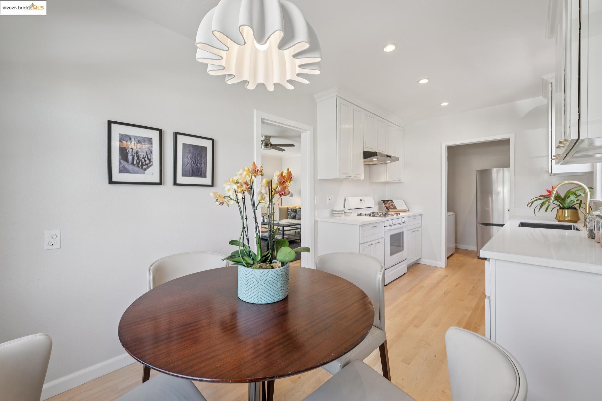Detail Gallery Image 11 of 46 For 629 31st St, Richmond,  CA 94804 - 2 Beds | 2 Baths