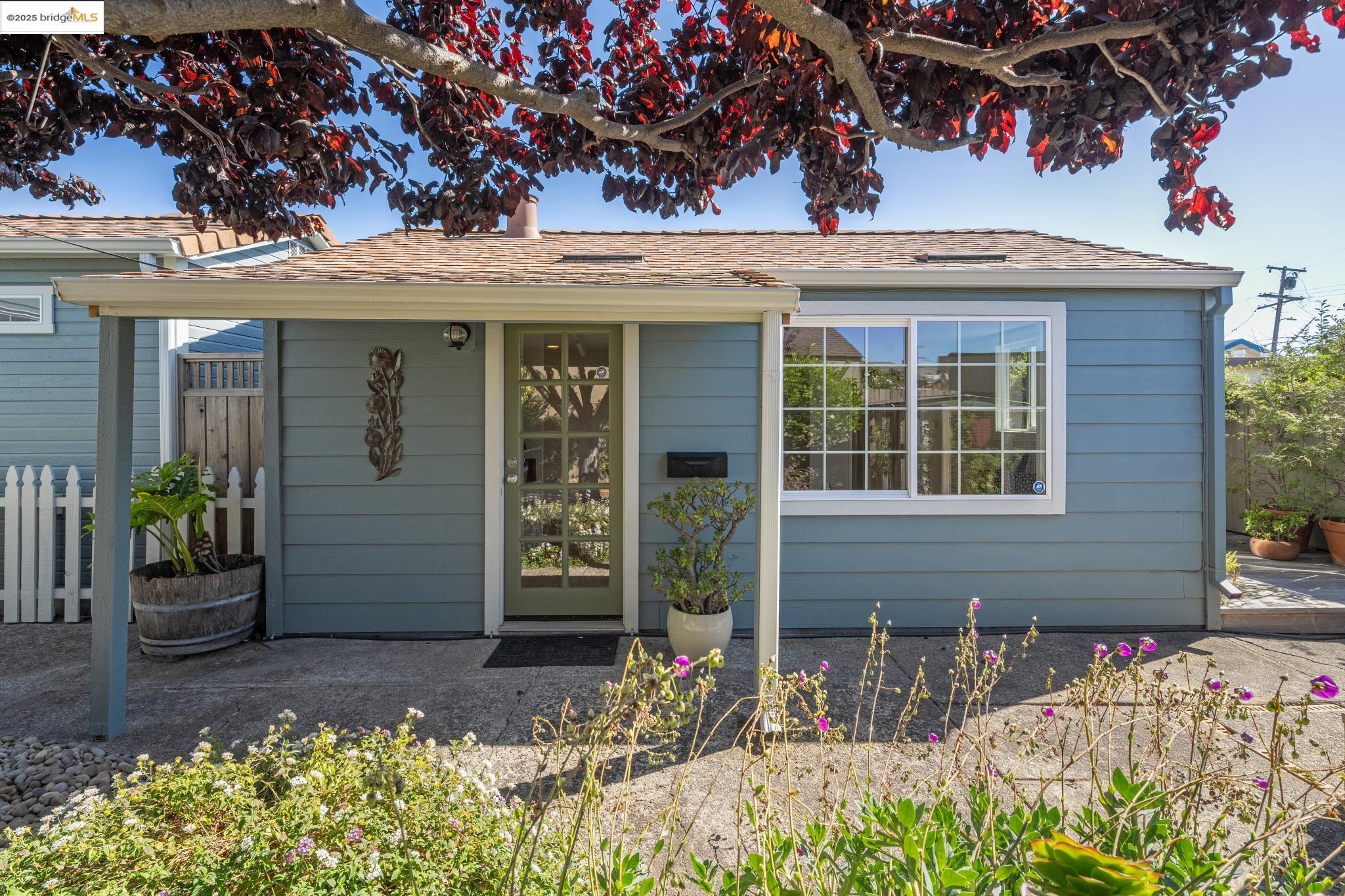 Detail Gallery Image 37 of 46 For 629 31st St, Richmond,  CA 94804 - 2 Beds | 2 Baths