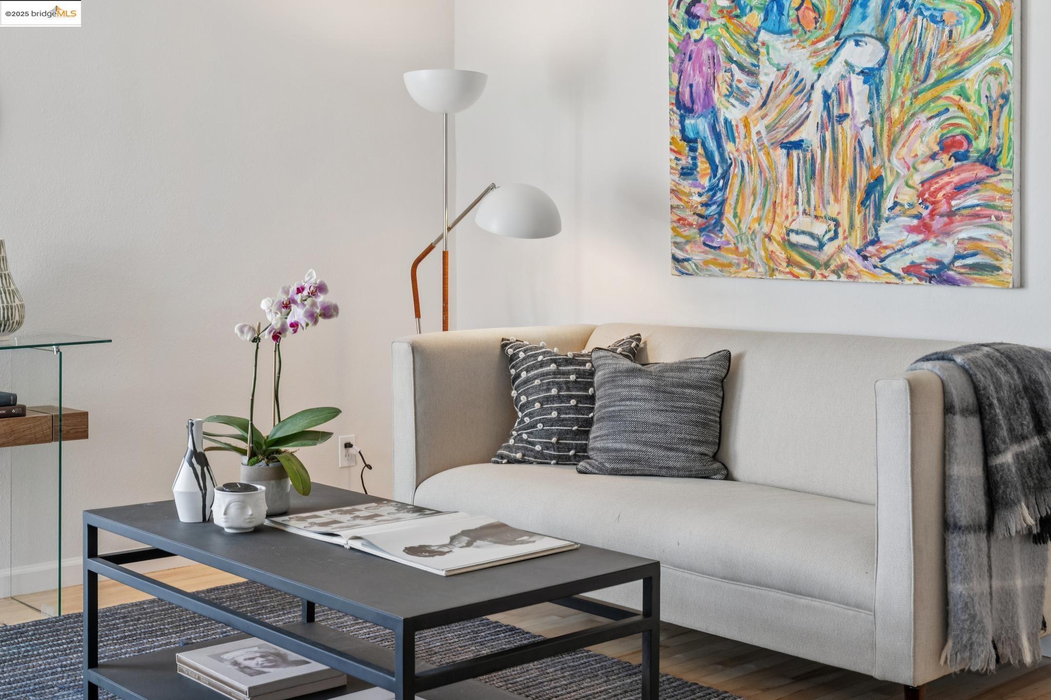Detail Gallery Image 5 of 46 For 629 31st St, Richmond,  CA 94804 - 2 Beds | 2 Baths