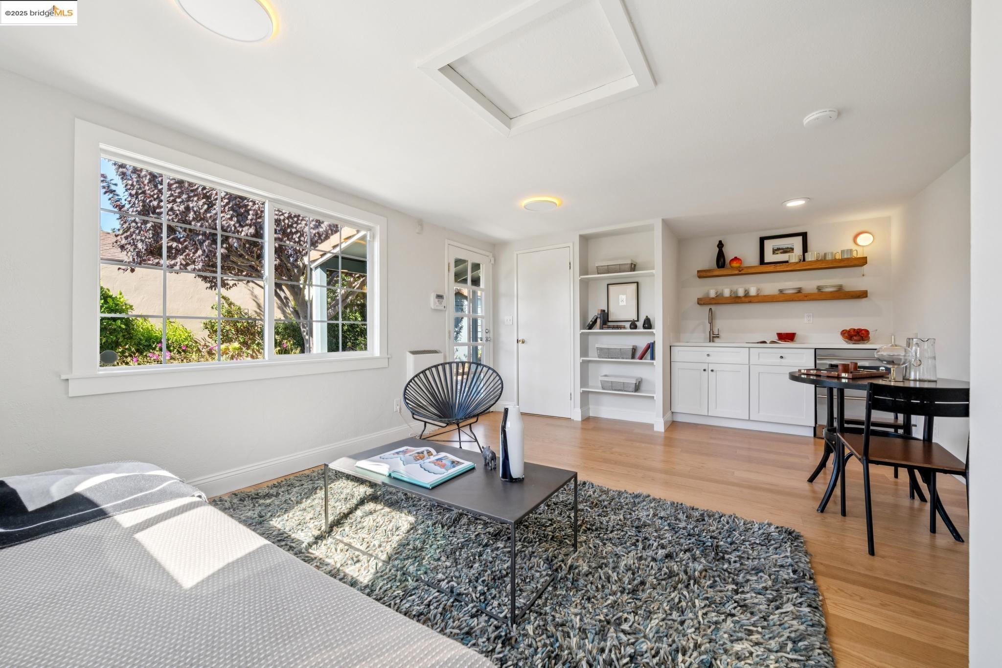 Detail Gallery Image 41 of 46 For 629 31st St, Richmond,  CA 94804 - 2 Beds | 2 Baths