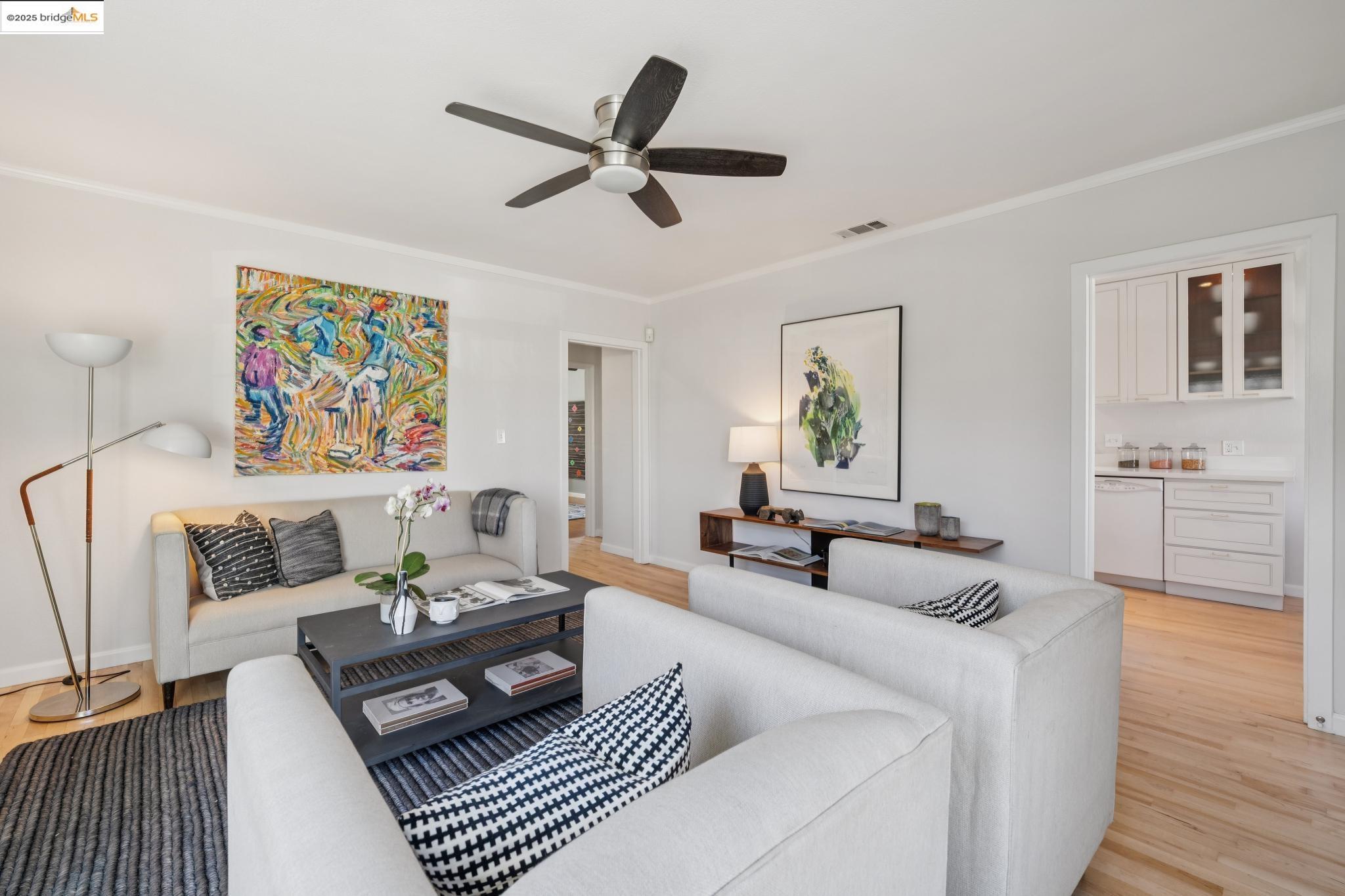 Detail Gallery Image 8 of 46 For 629 31st St, Richmond,  CA 94804 - 2 Beds | 2 Baths
