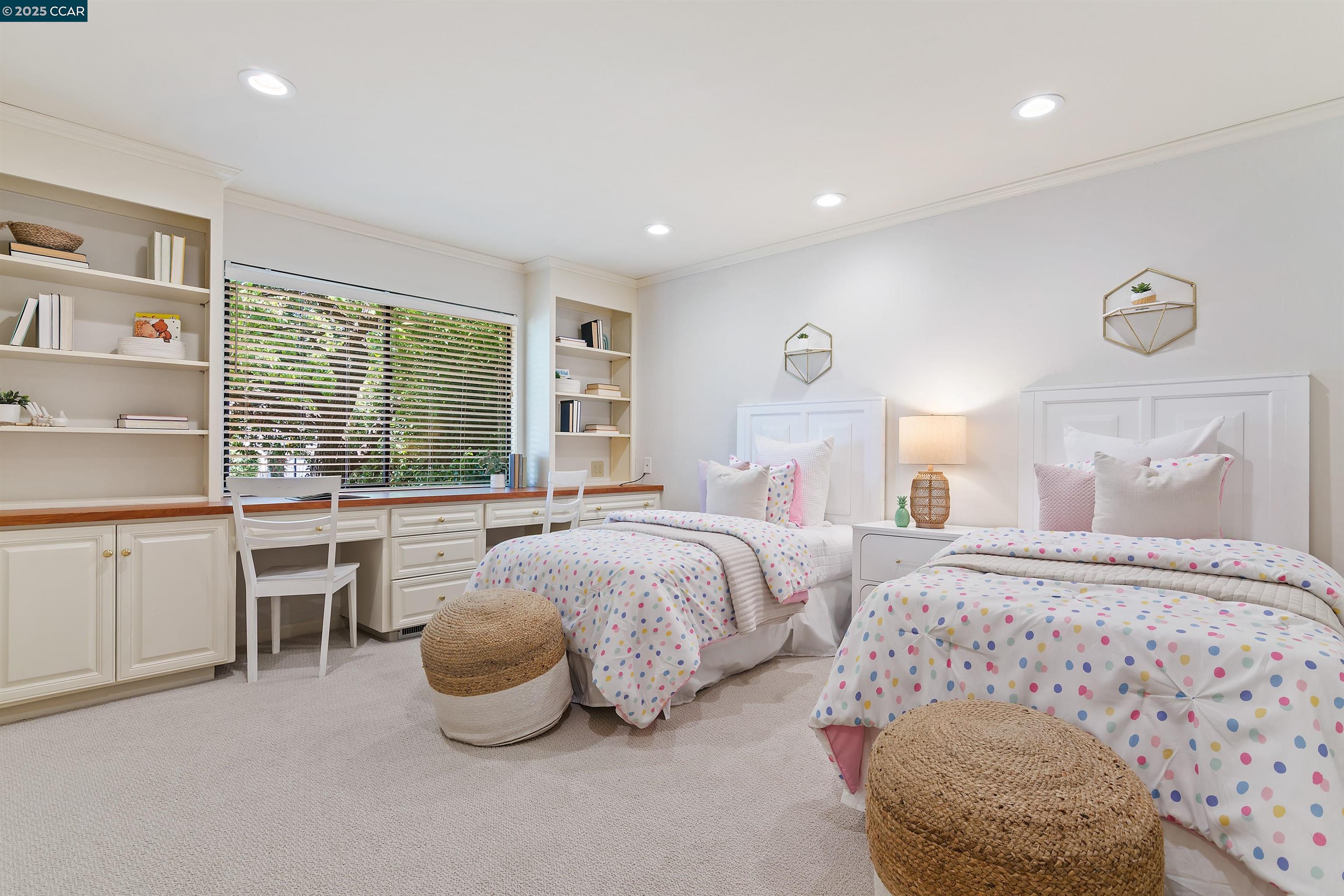 Detail Gallery Image 21 of 29 For 372 El Divisadero Ave, Walnut Creek,  CA 94598 - 4 Beds | 2 Baths