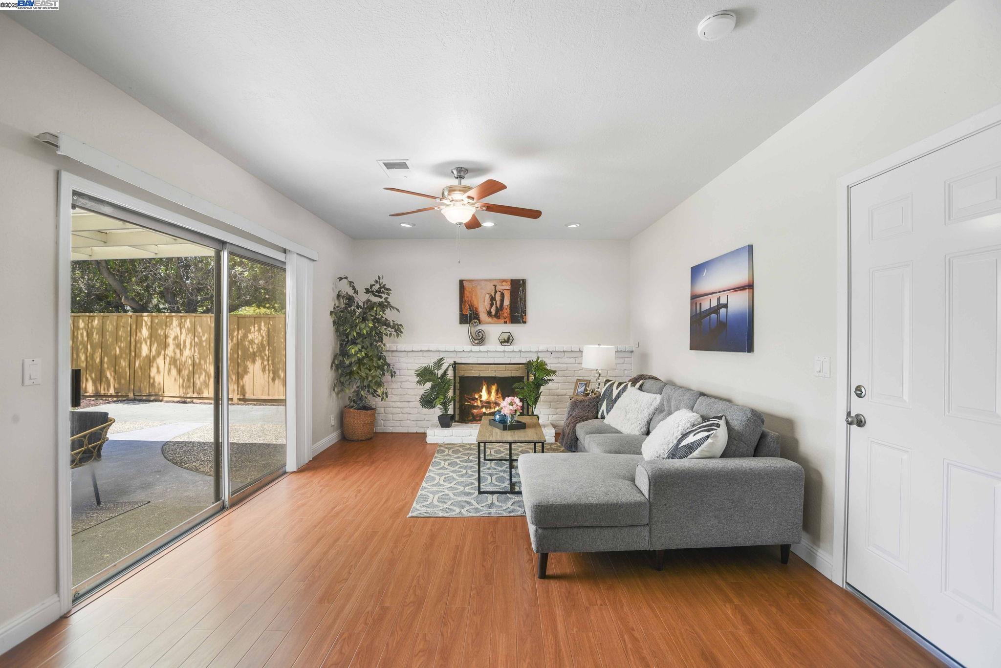 Detail Gallery Image 19 of 55 For 5633 Drysdale Dr, San Jose,  CA 95124 - 4 Beds | 2 Baths