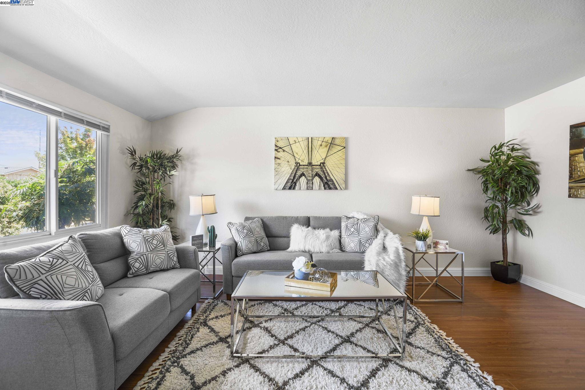 Detail Gallery Image 35 of 55 For 5633 Drysdale Dr, San Jose,  CA 95124 - 4 Beds | 2 Baths