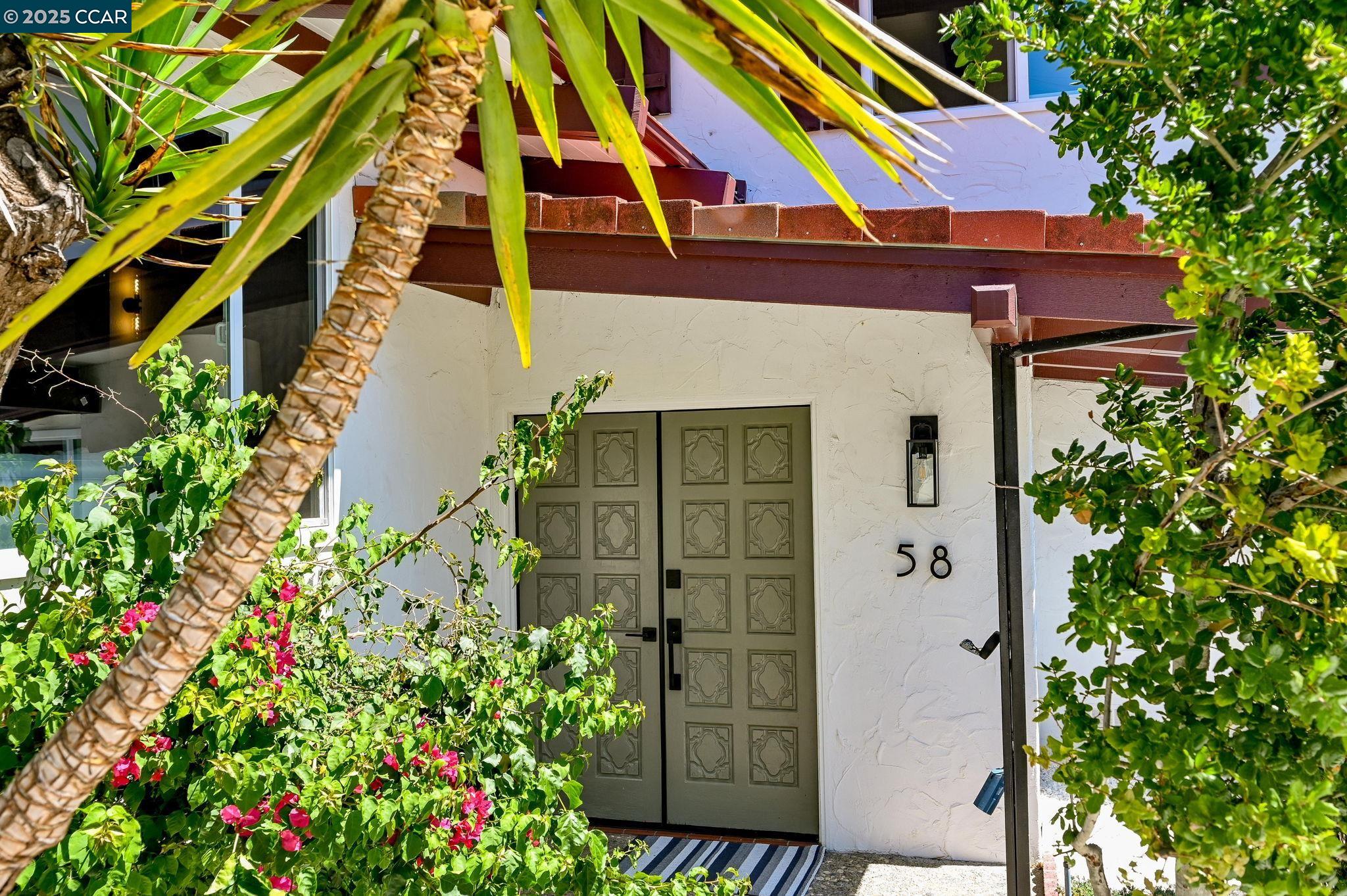 Detail Gallery Image 4 of 51 For 58 Ashbrook Pl, Moraga,  CA 94556 - 4 Beds | 3 Baths