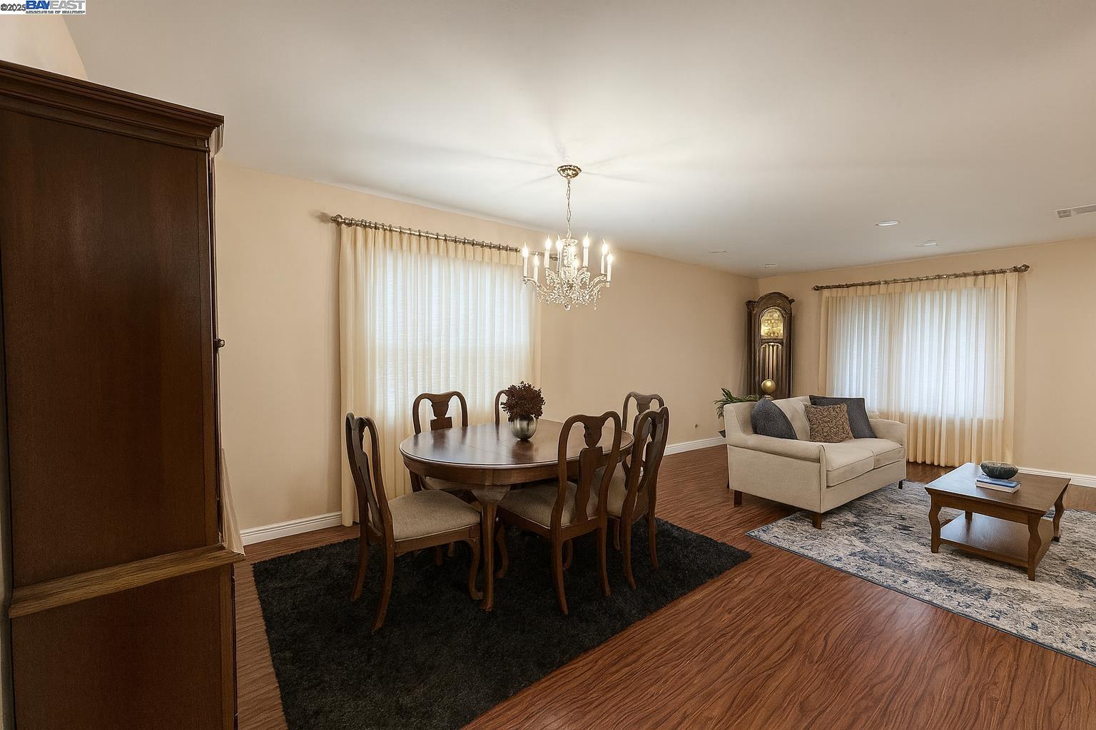 Detail Gallery Image 4 of 12 For 167 Kona Cir #167,  Union City,  CA 94587 - 2 Beds | 2 Baths