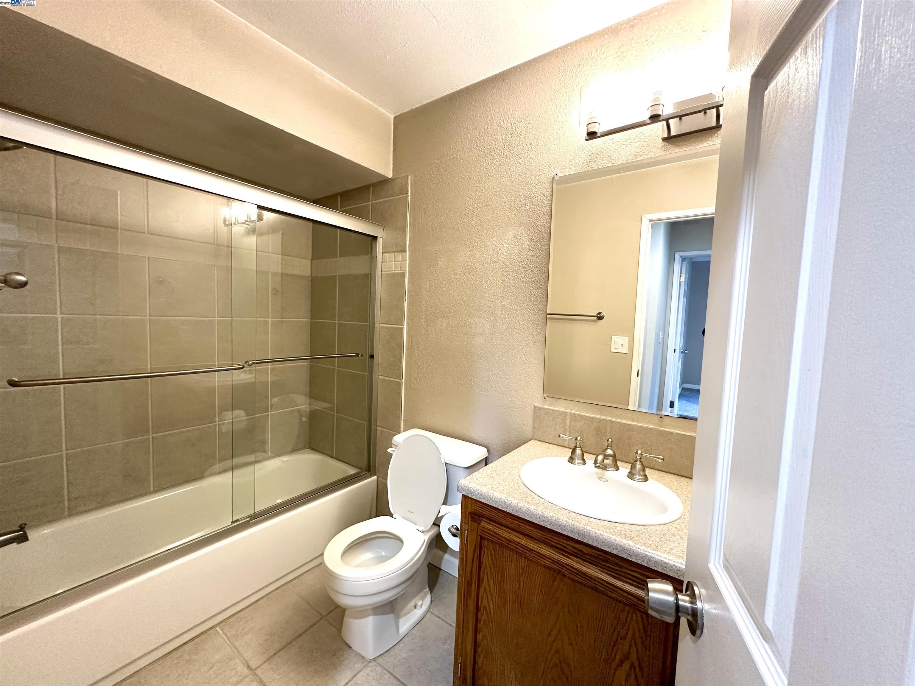 Photo #16: 41108362 Listing: Photo #16