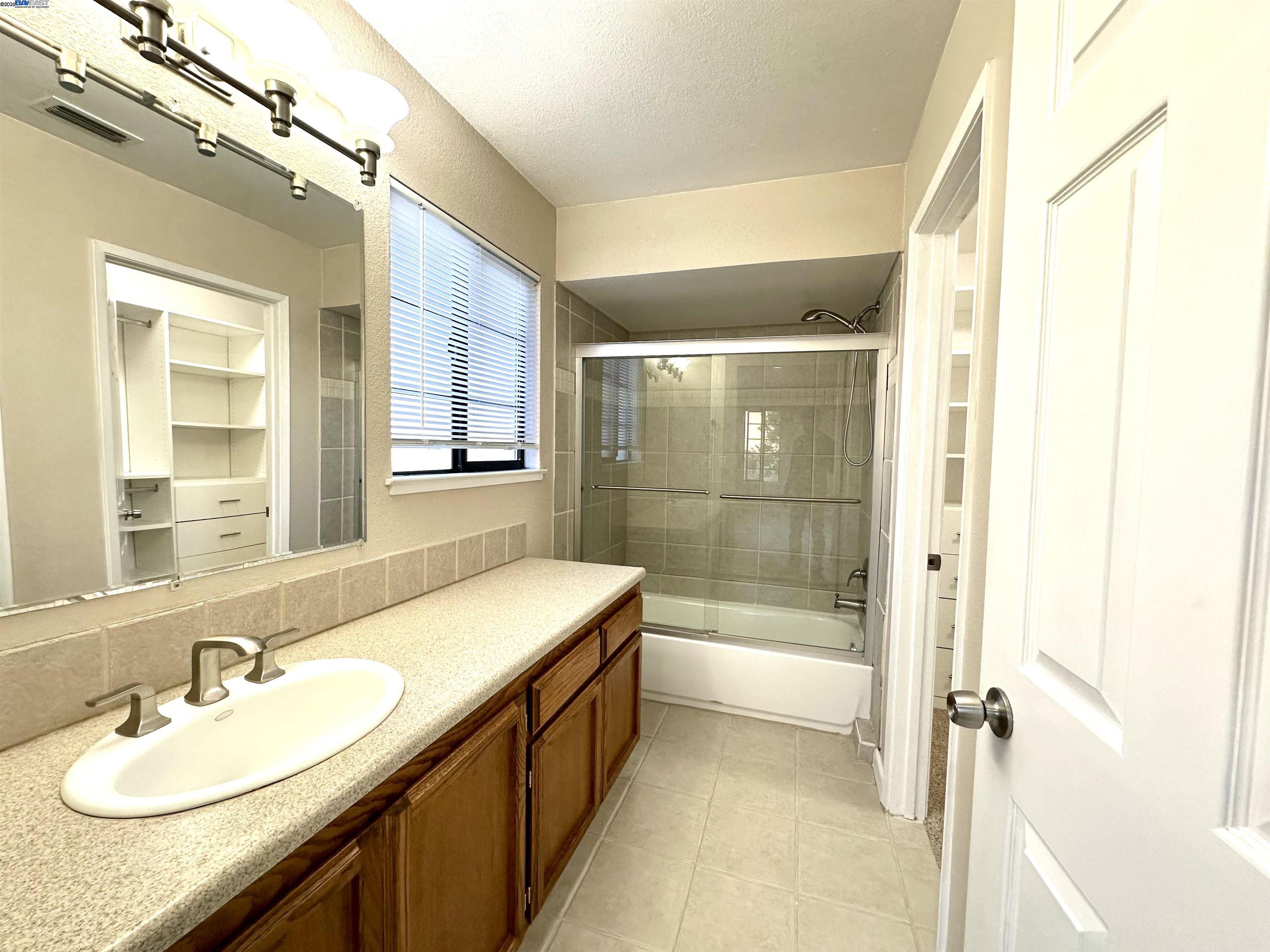 Photo #21: 41108362 Listing: Photo #21