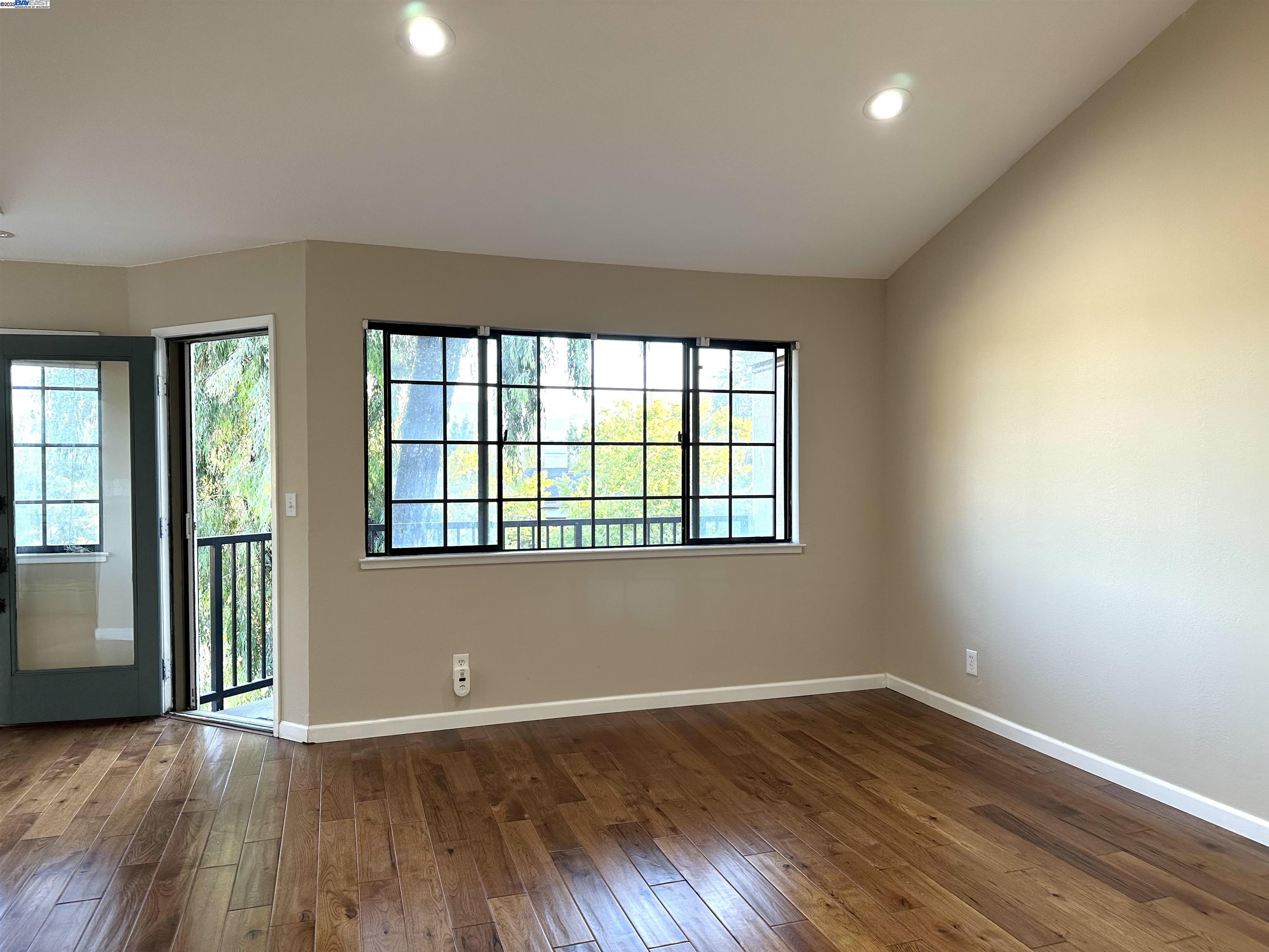 Photo #6: 41108362 Listing 