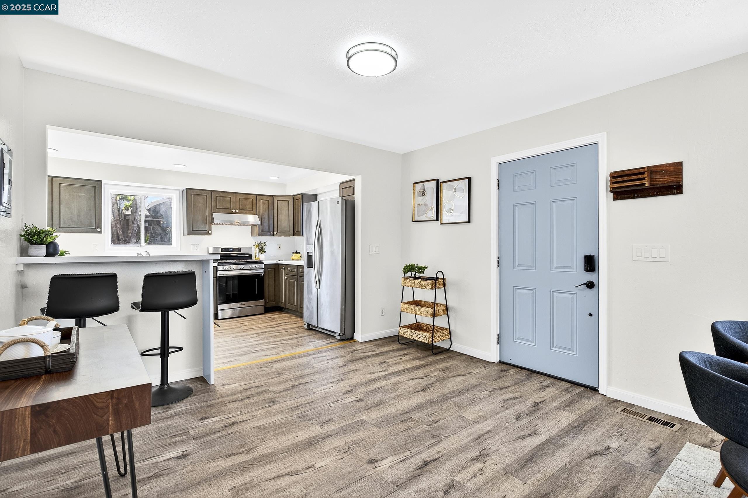 Detail Gallery Image 21 of 60 For 742 Alhambra Rd, El Sobrante,  CA 94803 - 3 Beds | 2 Baths