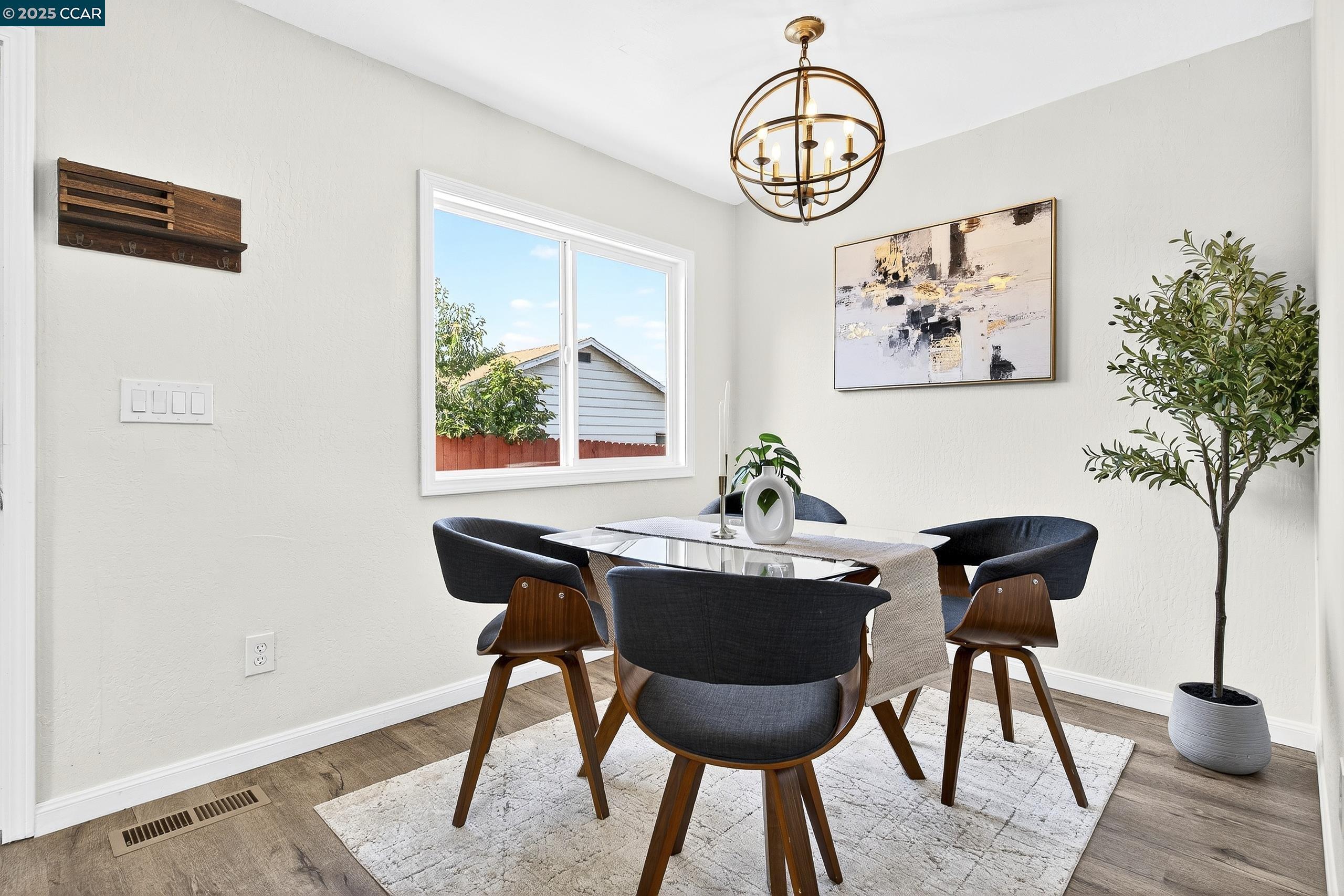 Detail Gallery Image 24 of 60 For 742 Alhambra Rd, El Sobrante,  CA 94803 - 3 Beds | 2 Baths