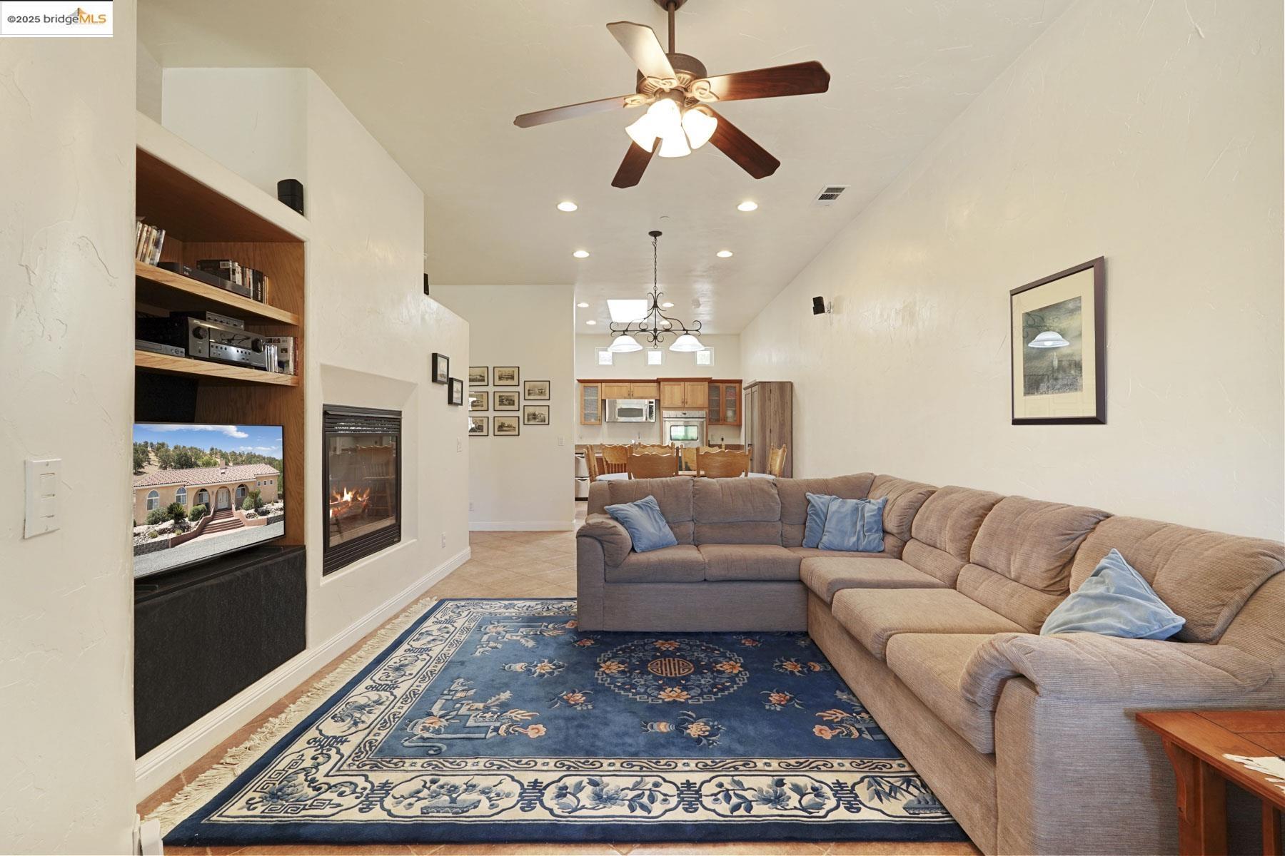 Detail Gallery Image 28 of 52 For 4221 Briones Valley Rd, Brentwood,  CA 94513 - 3 Beds | 3 Baths