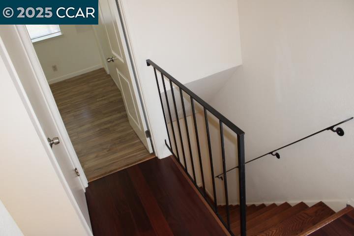 Detail Gallery Image 13 of 27 For 4811 Appian Way #3/5,  El Sobrante,  CA 94803 - 2 Beds | 1/1 Baths