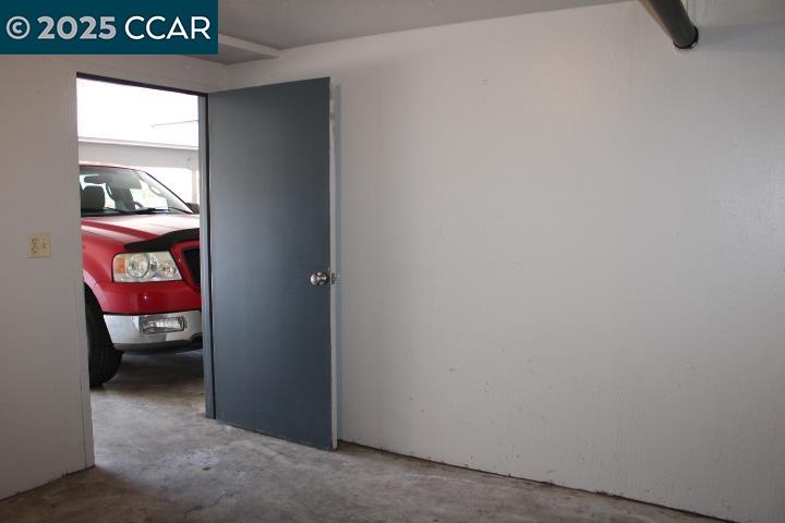 Detail Gallery Image 24 of 27 For 4811 Appian Way #3/5,  El Sobrante,  CA 94803 - 2 Beds | 1/1 Baths