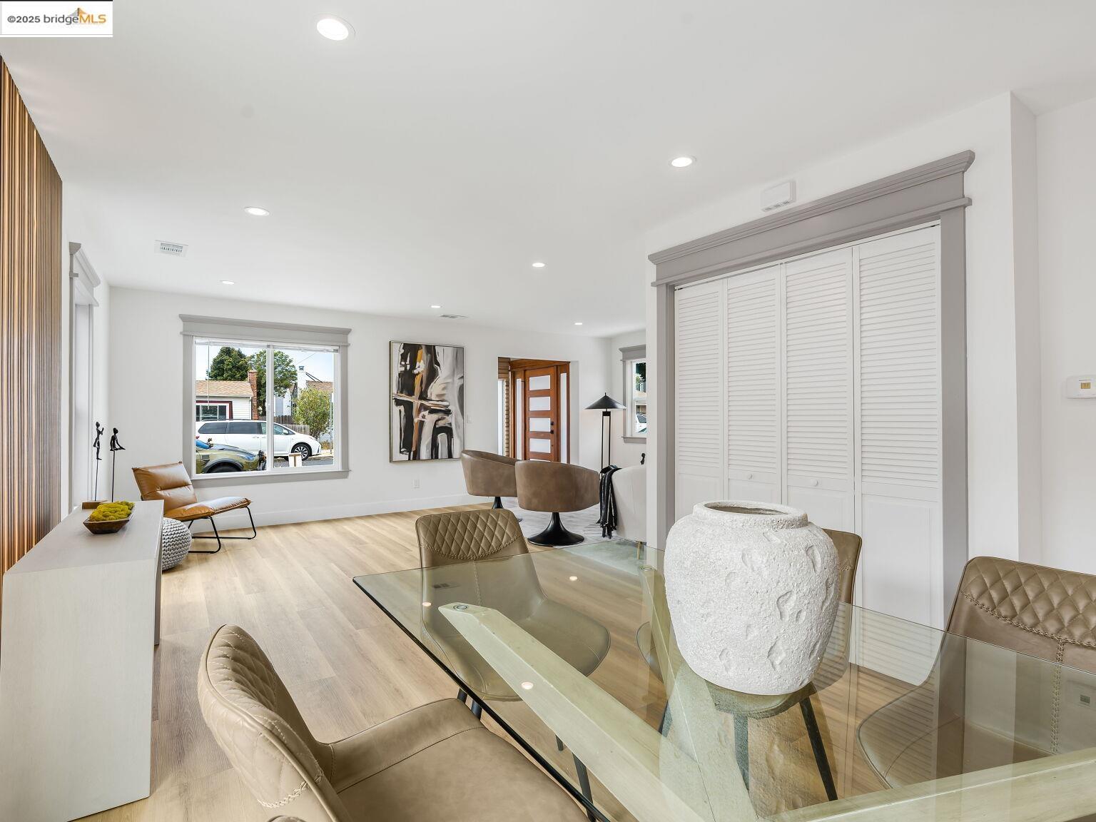 Detail Gallery Image 27 of 60 For 1415 10th St, Berkeley,  CA 94710 - 3 Beds | 3/1 Baths