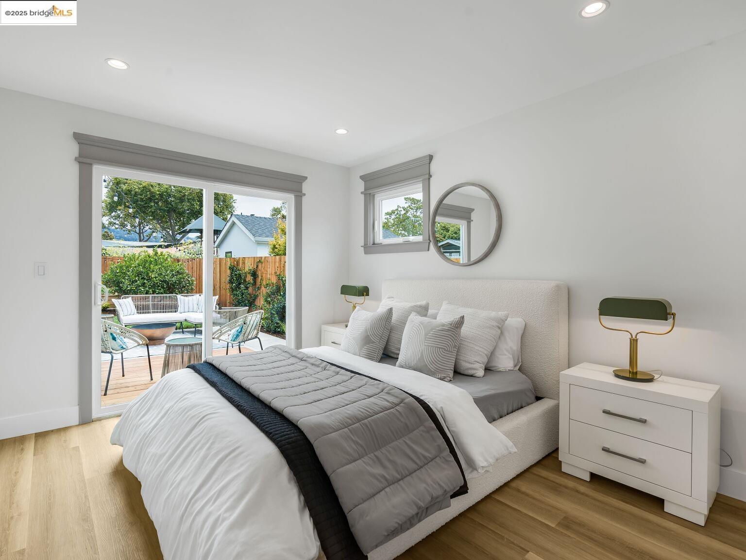 Detail Gallery Image 43 of 60 For 1415 10th St, Berkeley,  CA 94710 - 3 Beds | 3/1 Baths