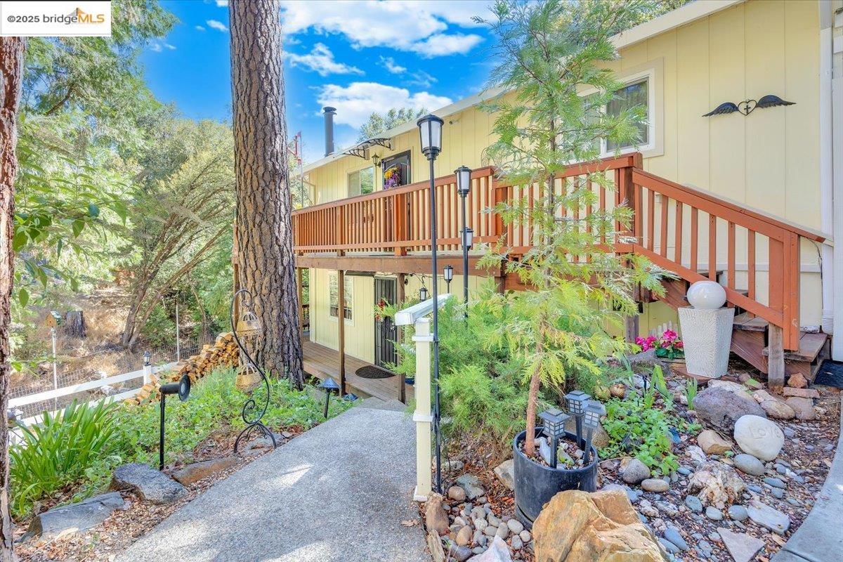 Detail Gallery Image 13 of 60 For 21931 Glenwood Rd, Sonora,  CA 95370-9165 - 3 Beds | 2 Baths