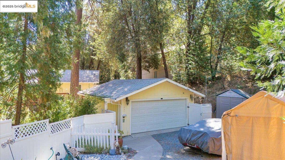 Detail Gallery Image 3 of 60 For 21931 Glenwood Rd, Sonora,  CA 95370-9165 - 3 Beds | 2 Baths
