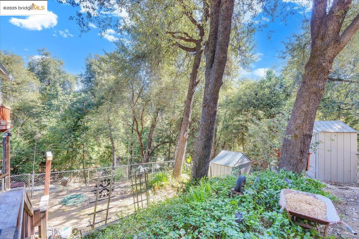 Detail Gallery Image 26 of 60 For 21931 Glenwood Rd, Sonora,  CA 95370-9165 - 3 Beds | 2 Baths