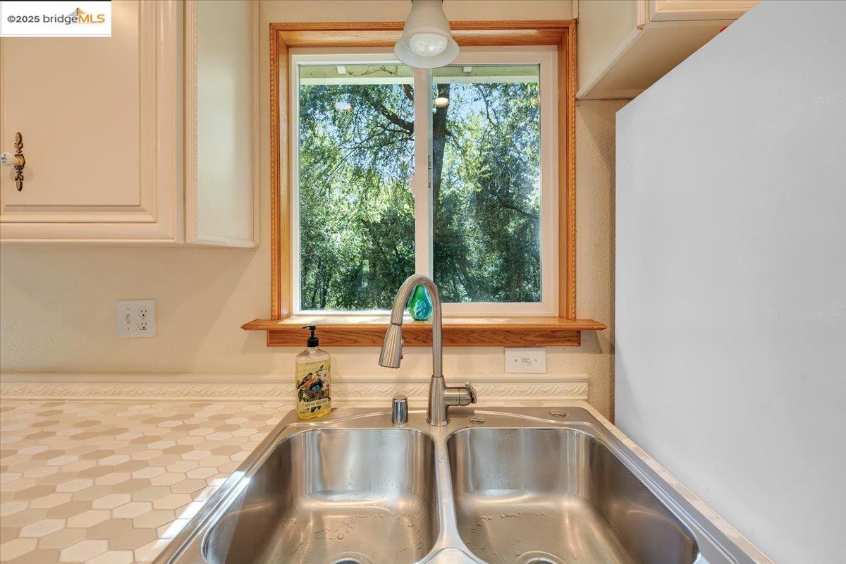 Detail Gallery Image 41 of 60 For 21931 Glenwood Rd, Sonora,  CA 95370-9165 - 3 Beds | 2 Baths