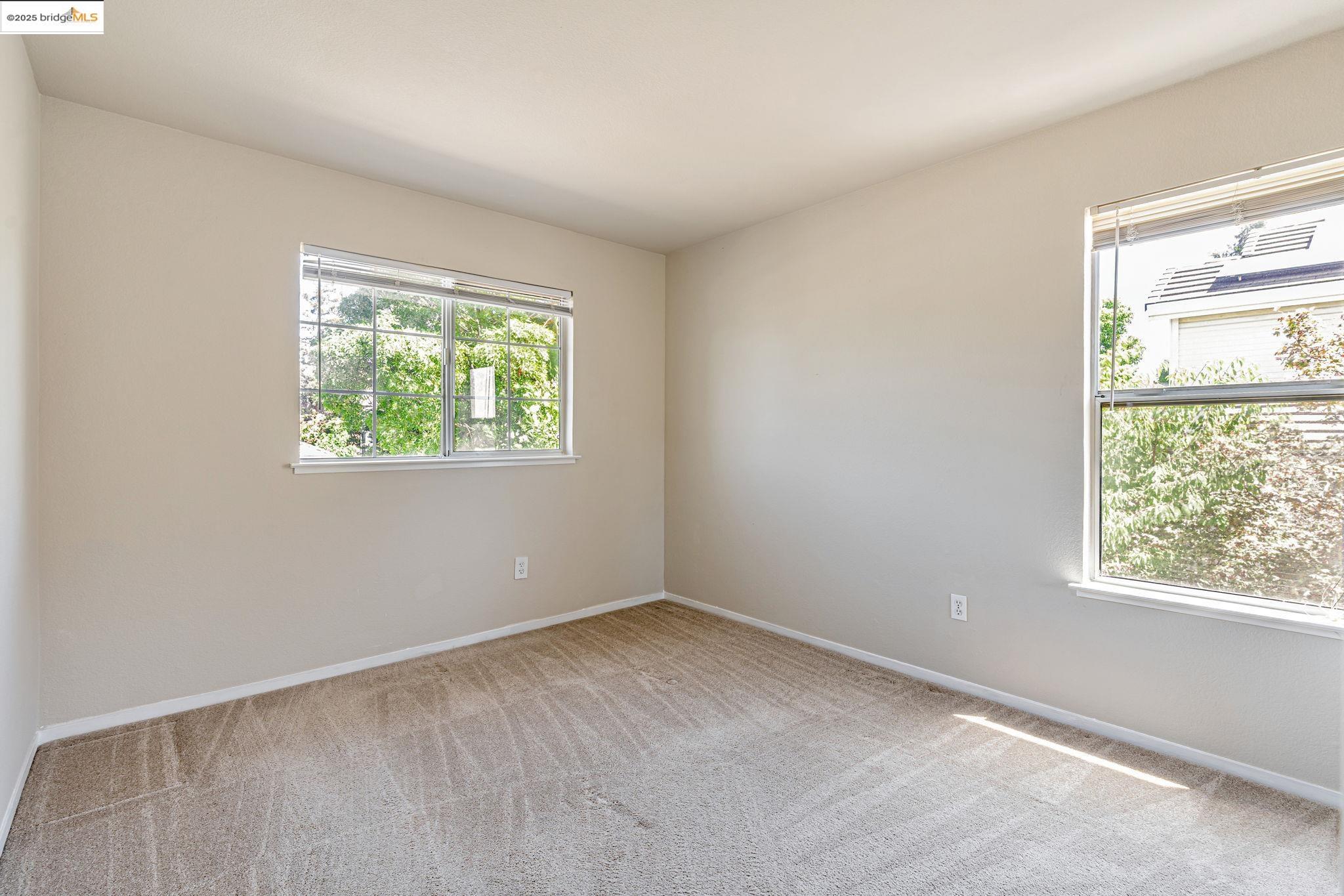 Detail Gallery Image 34 of 56 For 4212 Mcswain Ct, Antioch,  CA 94531 - 5 Beds | 3 Baths