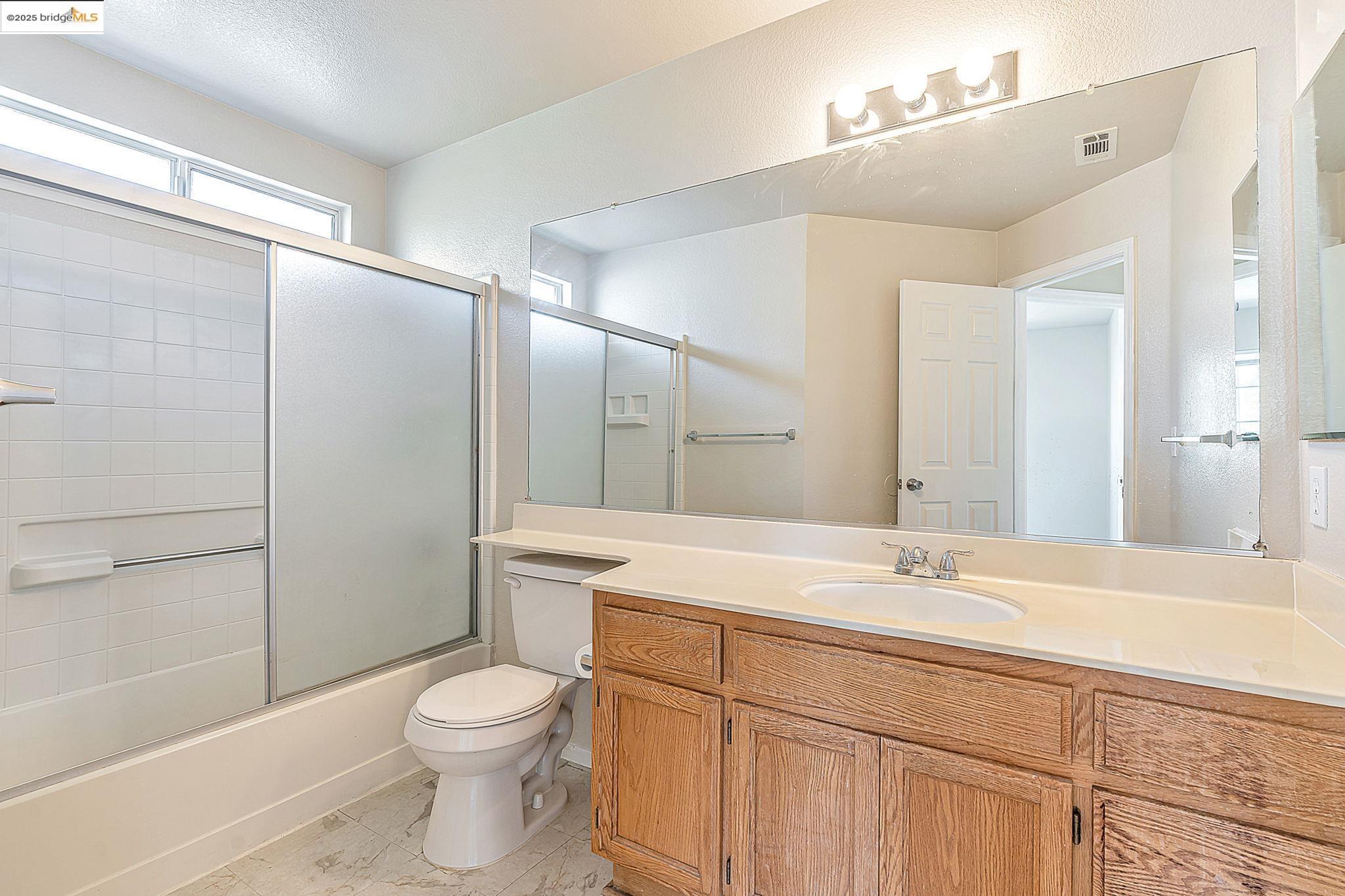 Detail Gallery Image 39 of 56 For 4212 Mcswain Ct, Antioch,  CA 94531 - 5 Beds | 3 Baths