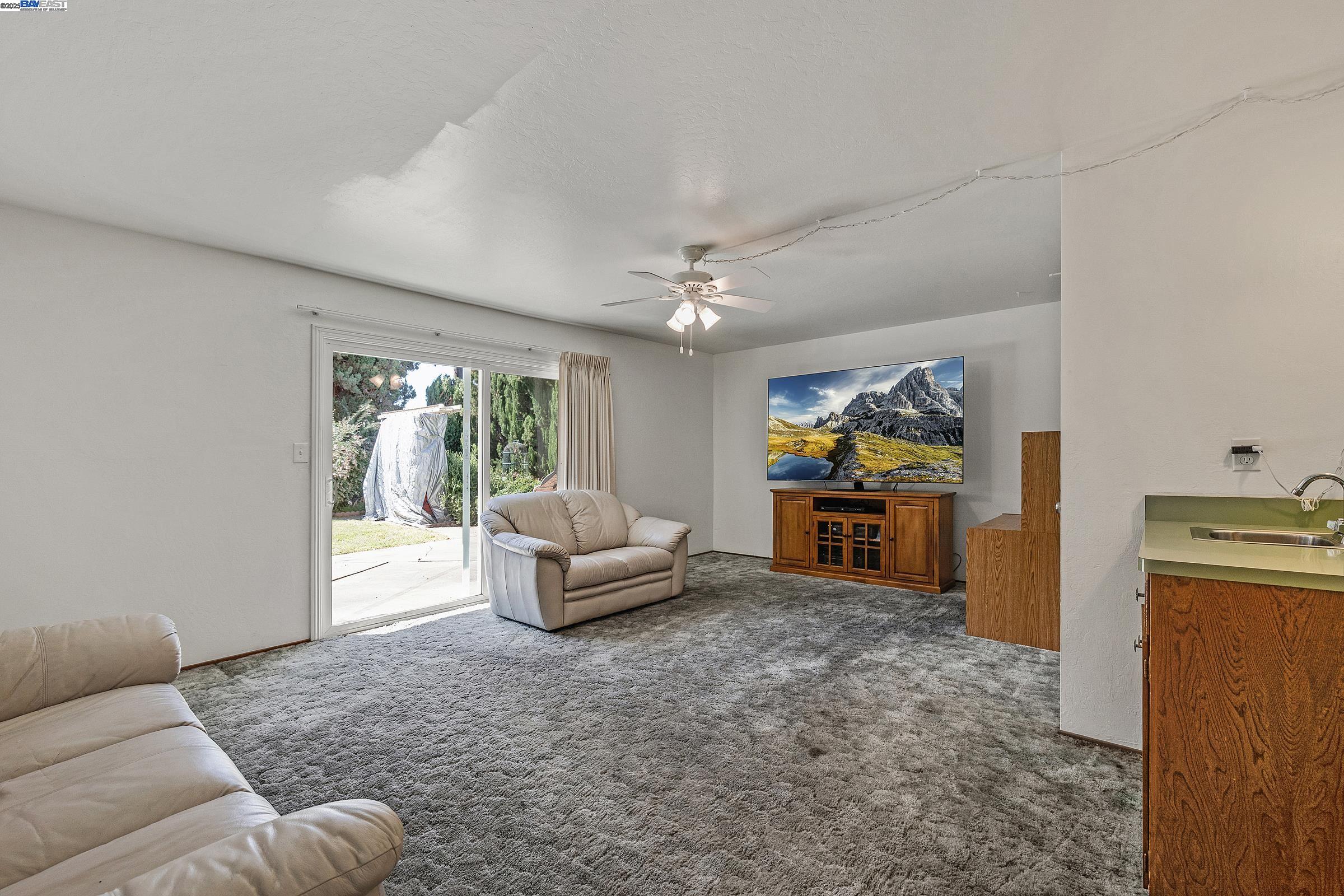 Detail Gallery Image 19 of 38 For 4251 Nicolet Ave, Fremont,  CA 94536 - 4 Beds | 3 Baths