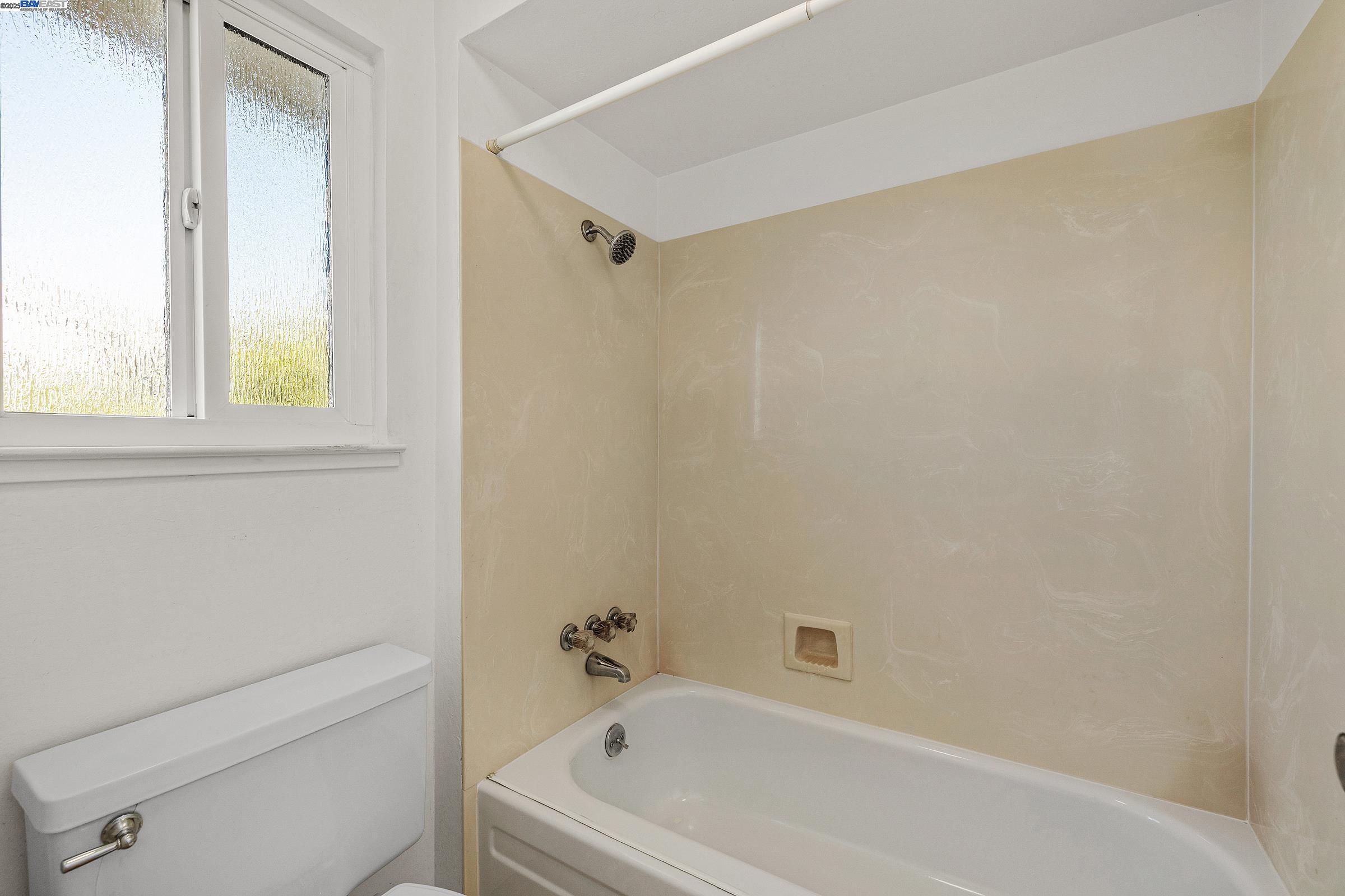 Detail Gallery Image 34 of 38 For 4251 Nicolet Ave, Fremont,  CA 94536 - 4 Beds | 3 Baths