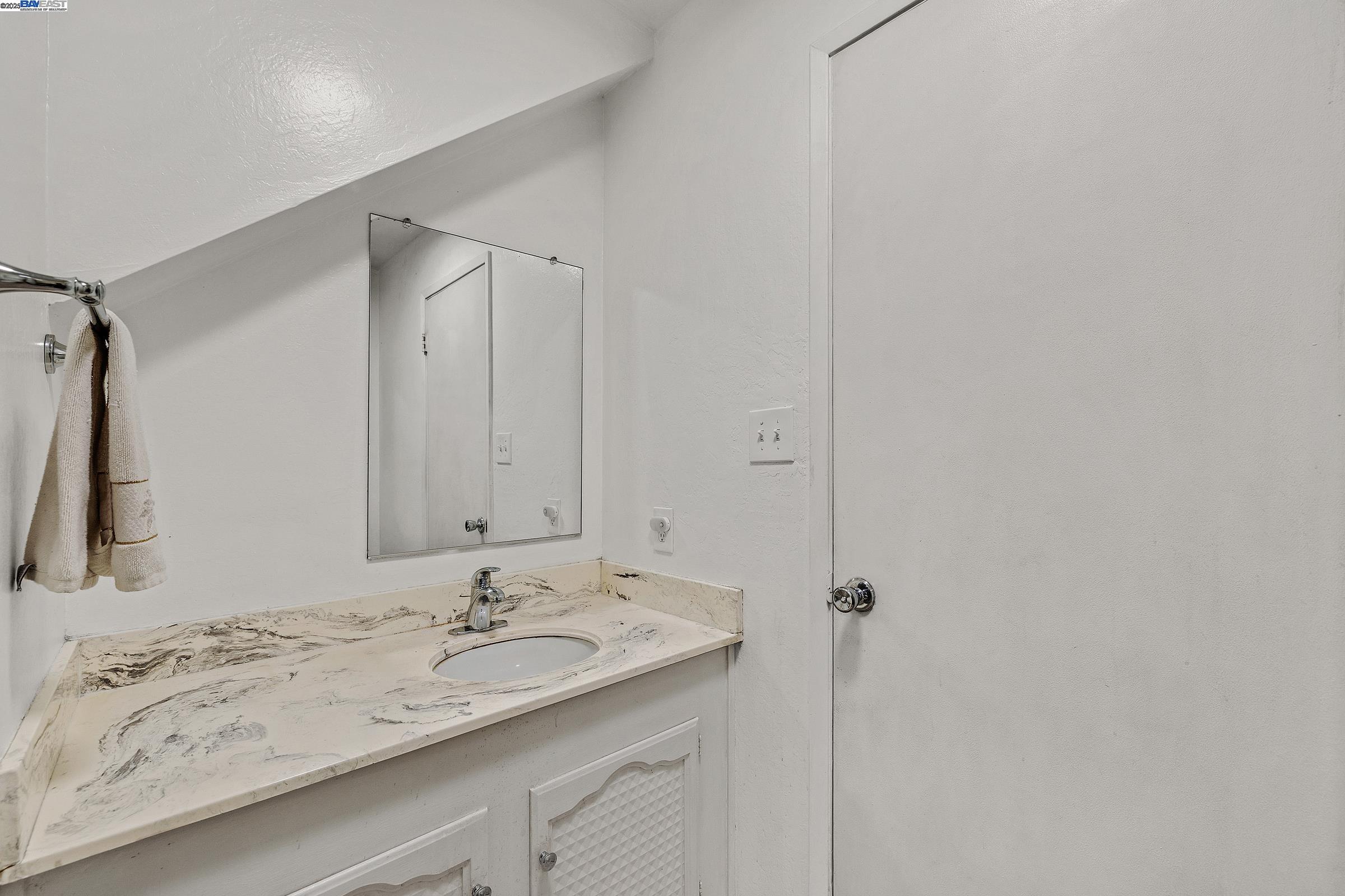 Detail Gallery Image 35 of 38 For 4251 Nicolet Ave, Fremont,  CA 94536 - 4 Beds | 3 Baths
