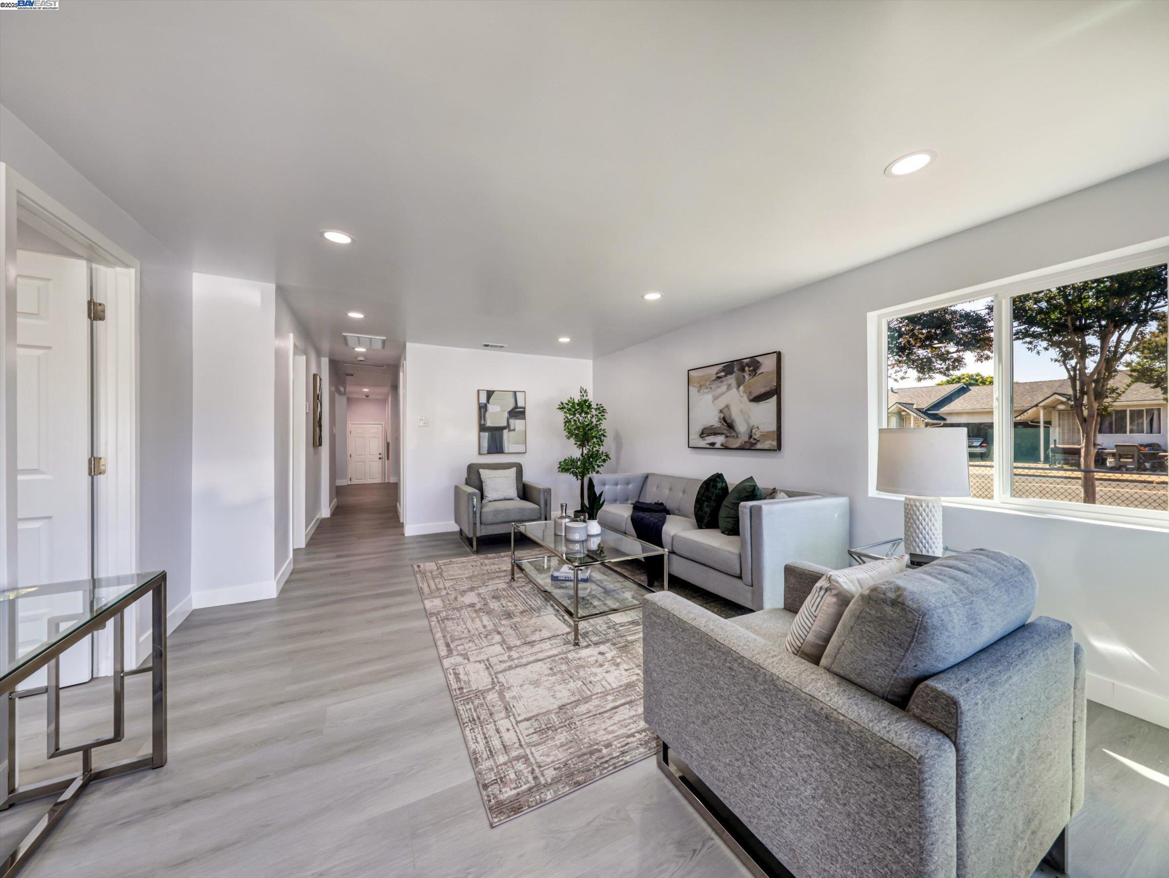 Detail Gallery Image 2 of 56 For 33603 3rd St, Union City,  CA 94587 - 4 Beds | 2 Baths