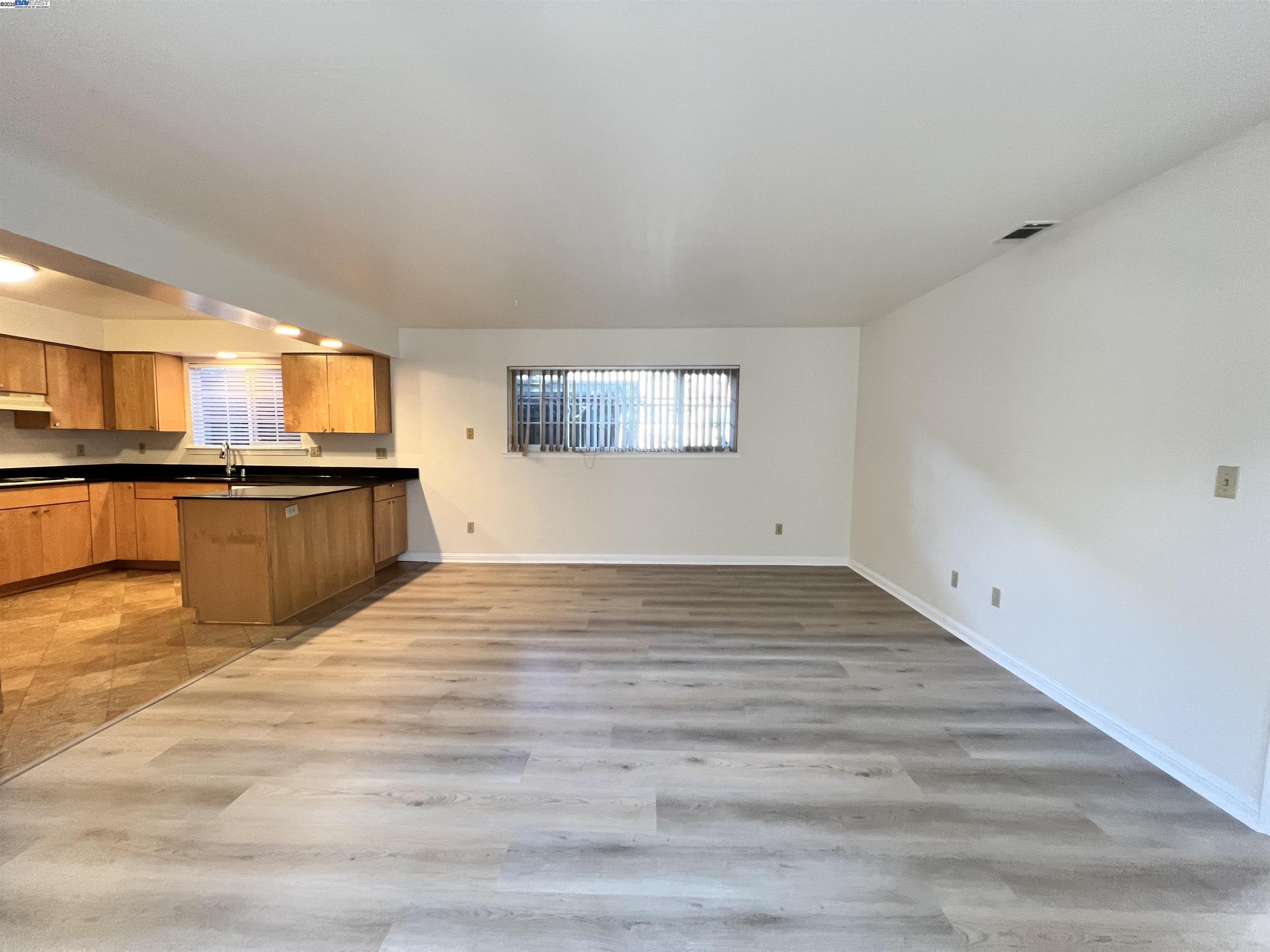 Detail Gallery Image 18 of 41 For 726 Homer Ave, Palo Alto,  CA 94301 - 3 Beds | 2 Baths