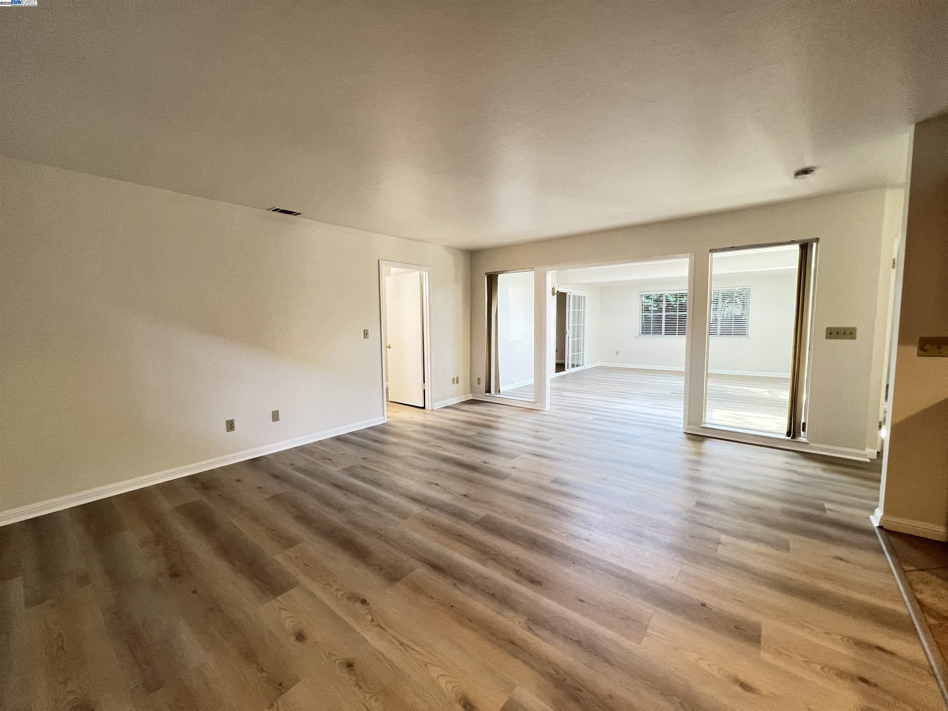 Detail Gallery Image 10 of 41 For 726 Homer Ave, Palo Alto,  CA 94301 - 3 Beds | 2 Baths