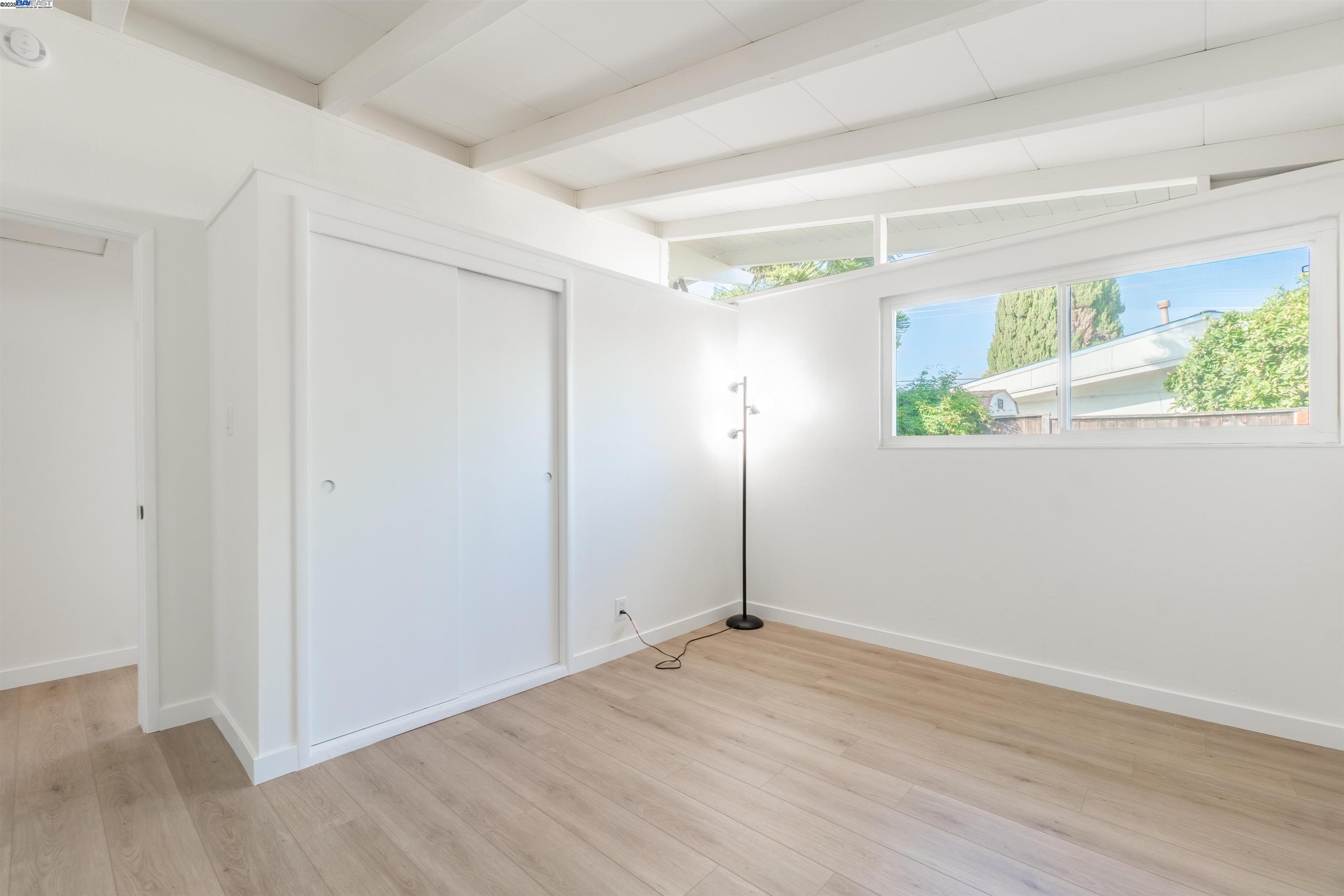 Detail Gallery Image 16 of 27 For 27458 Capri Ave, Hayward,  CA 94545 - 3 Beds | 2 Baths