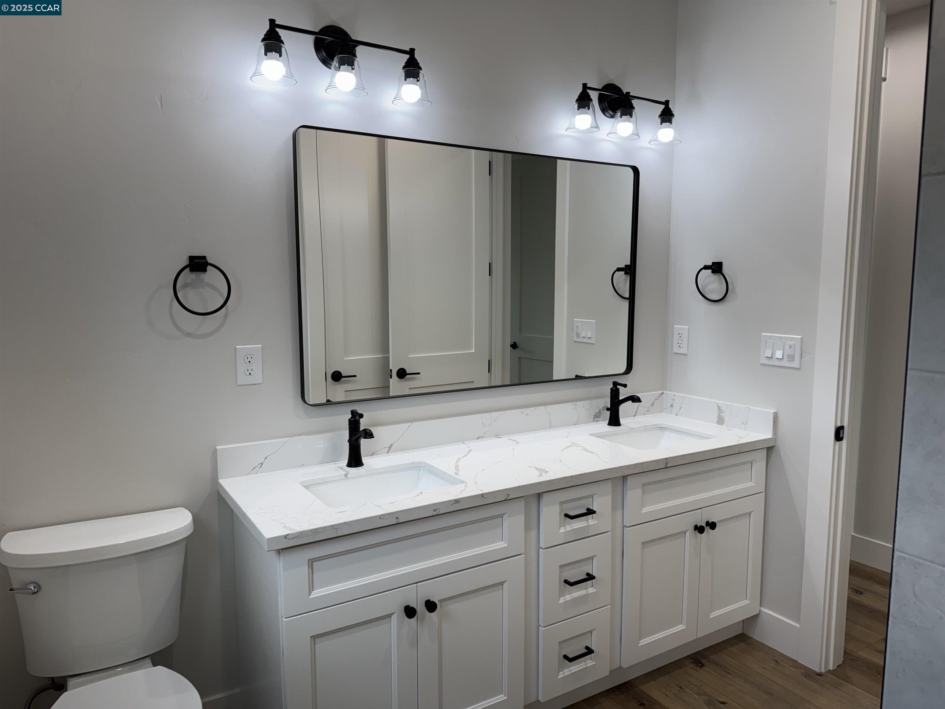 Detail Gallery Image 23 of 31 For 4684 Prospect Ave, Santa Rosa,  CA 95409-1500 - 4 Beds | 3 Baths
