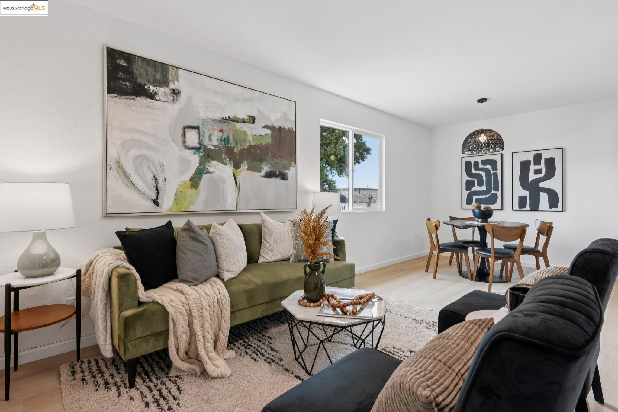 MLS: 41108385 Condo For Sale