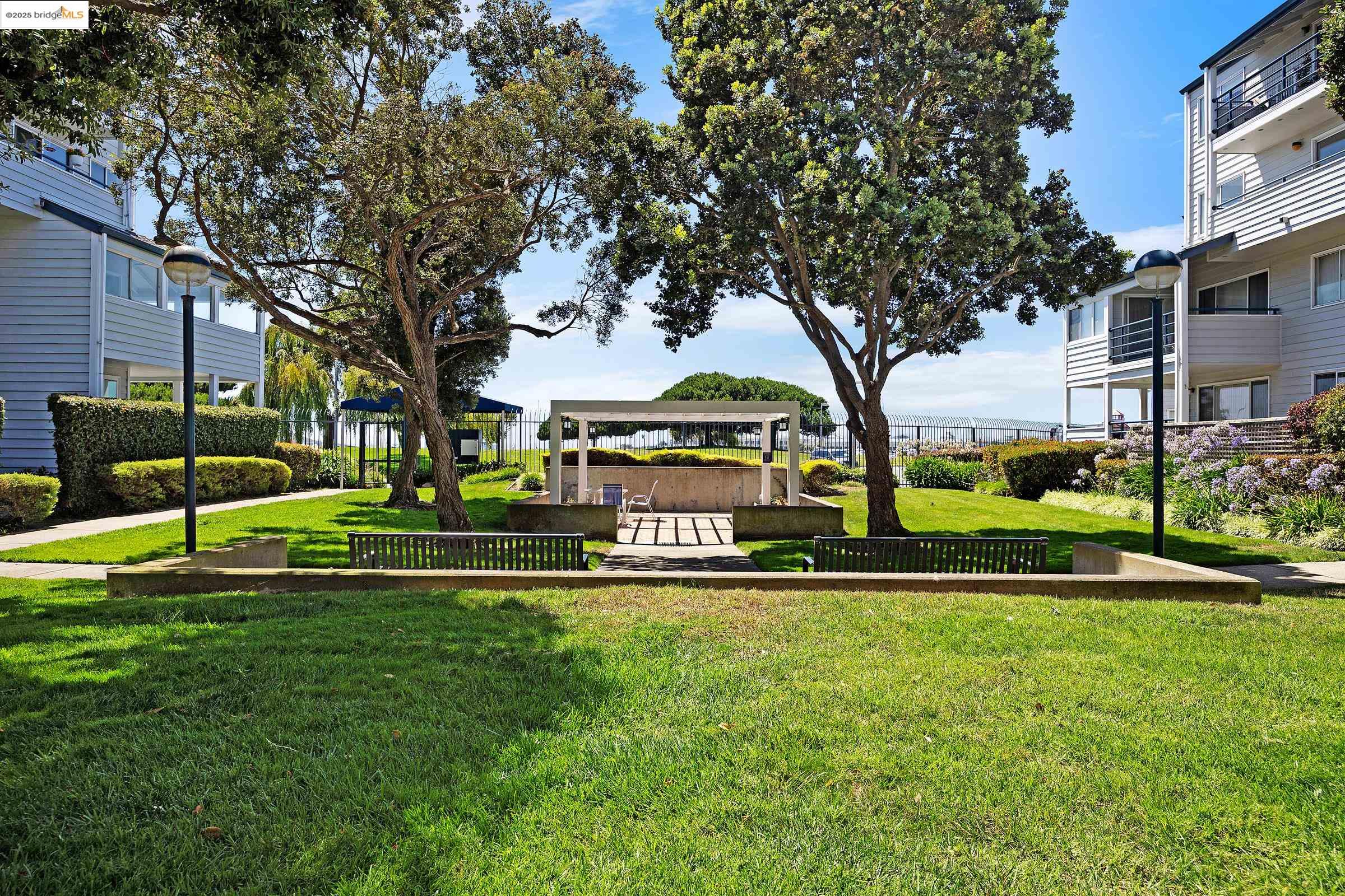 Photo #28: 41108390 Listing: Photo #28